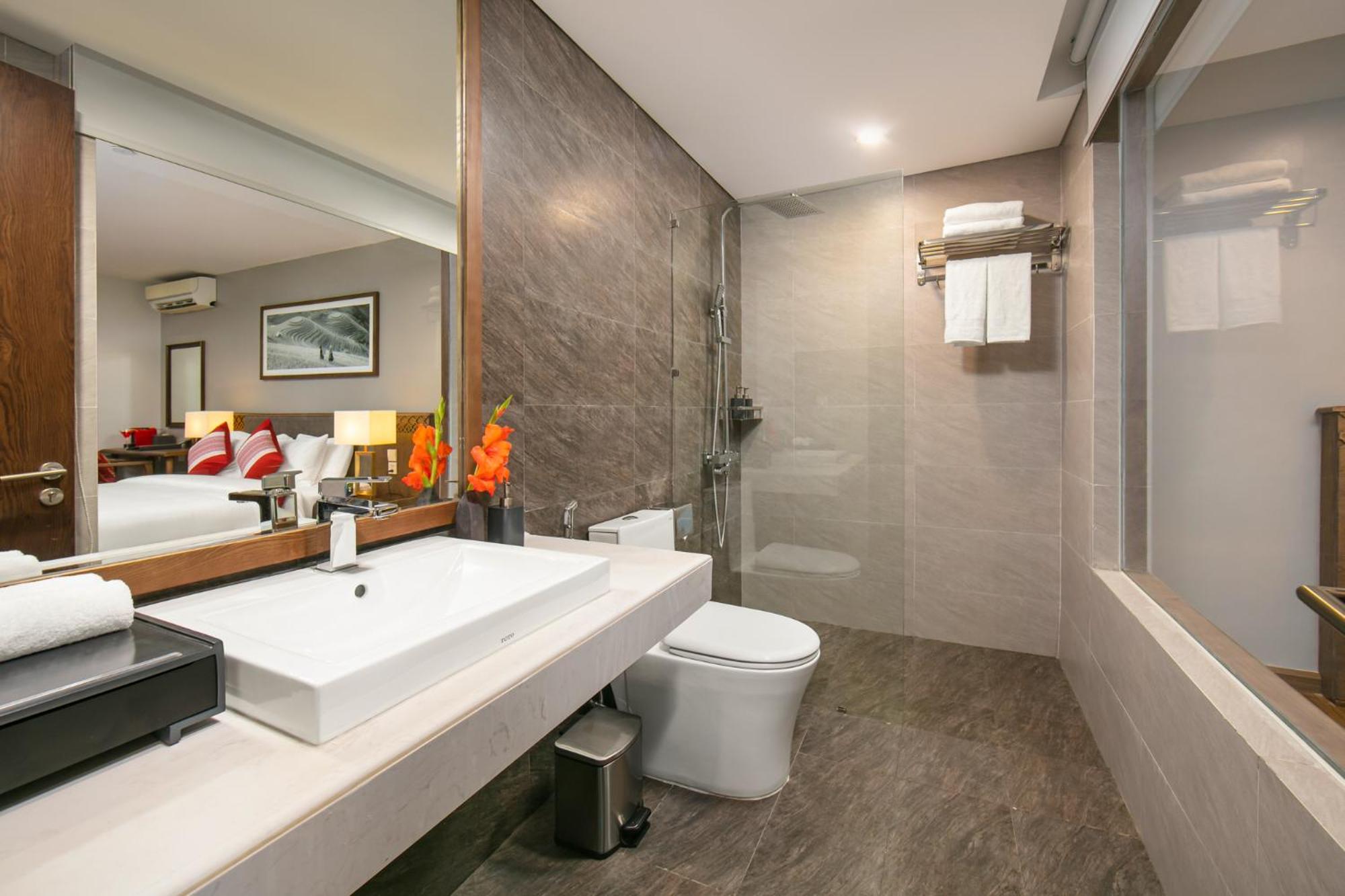 Special Offer - Deluxe Double With City View - Photo 11