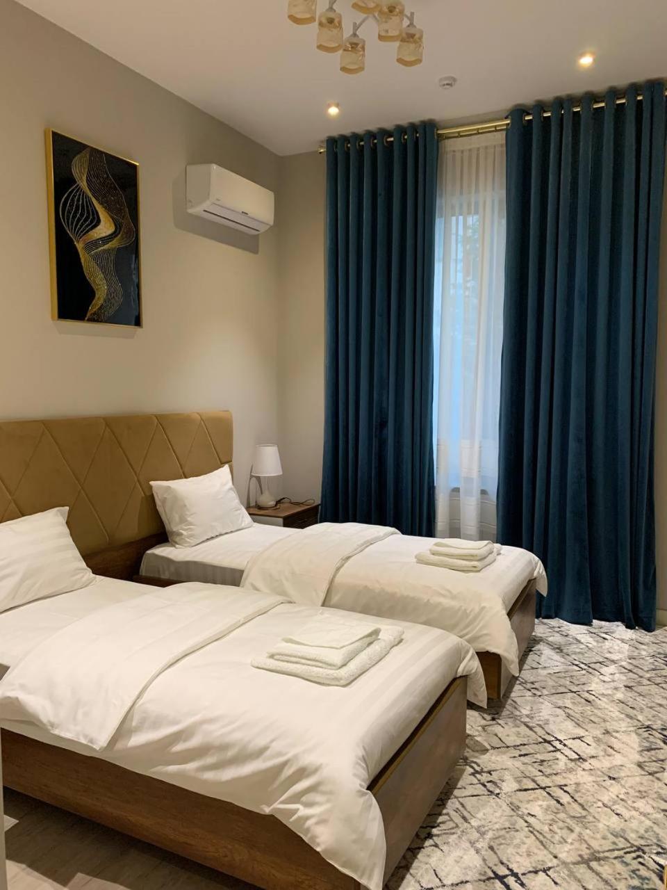 Double or Twin Room photo 2
