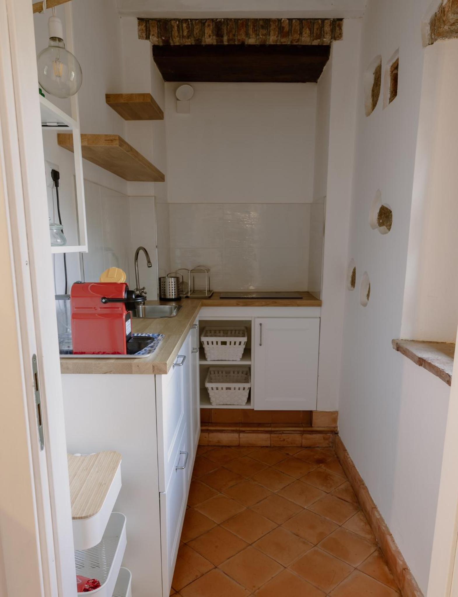 Studio with Sea View - Photo 20