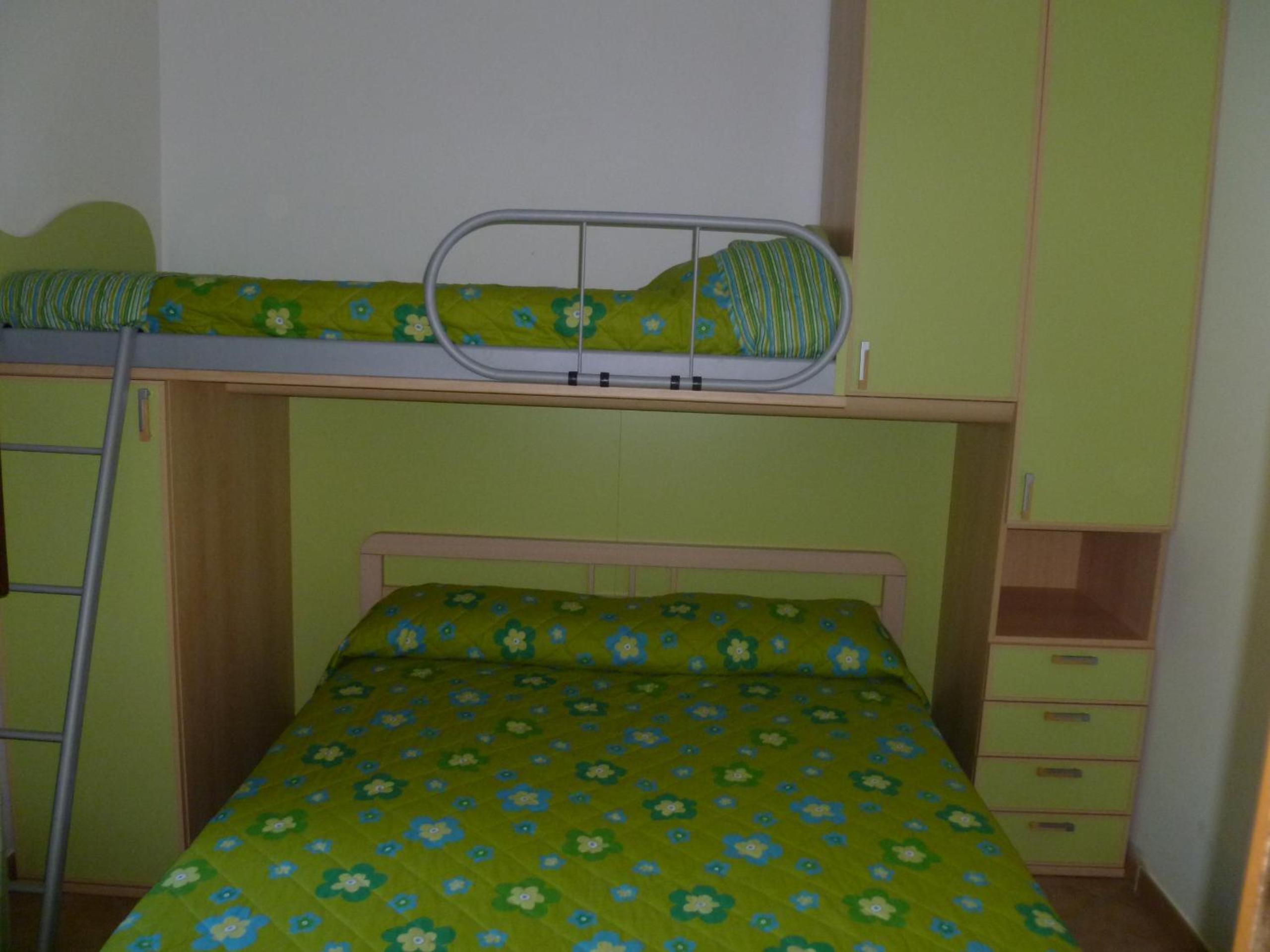Two-Bedroom House photo 3