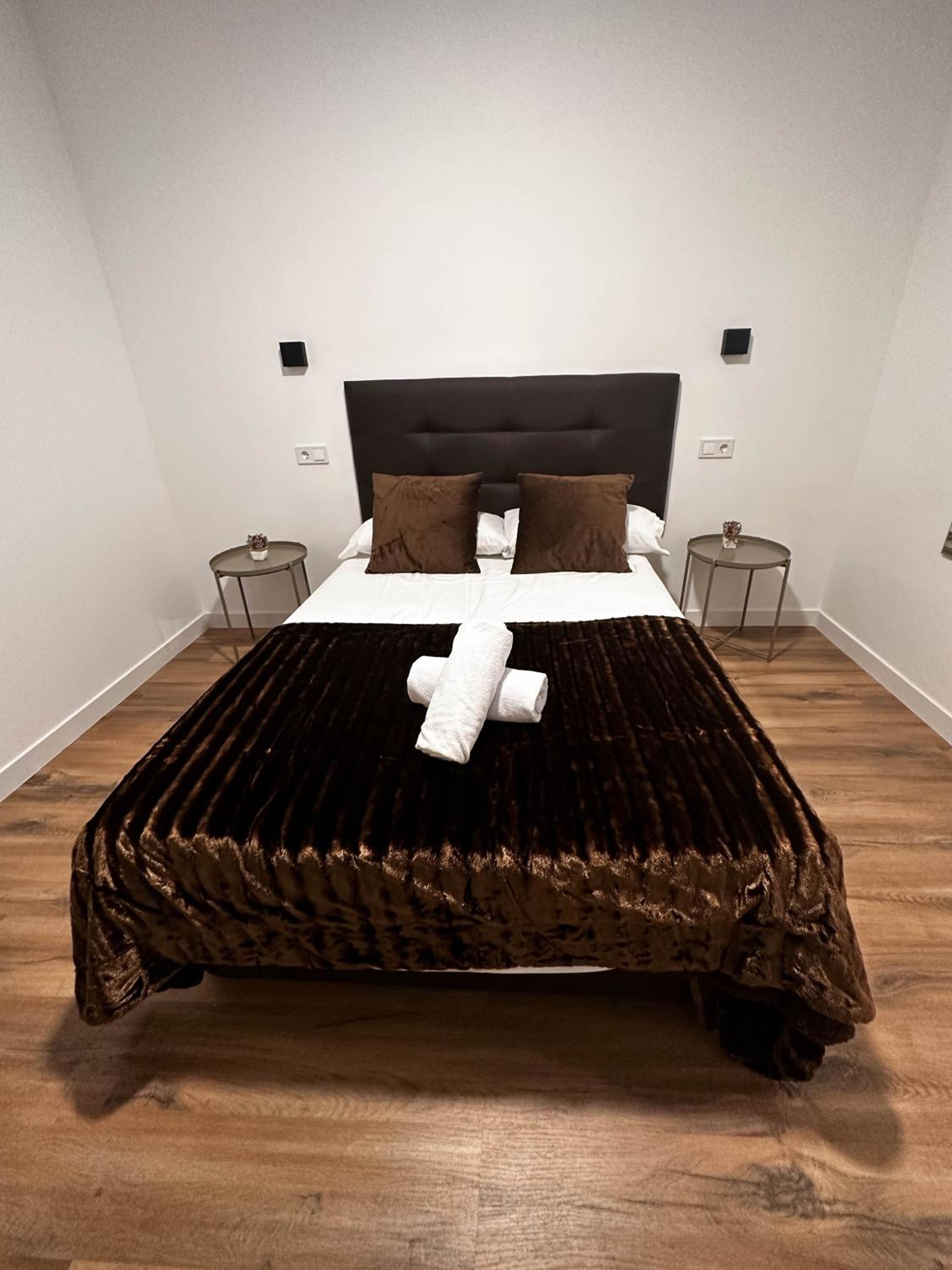 Double Room with Private Bathroom photo 2