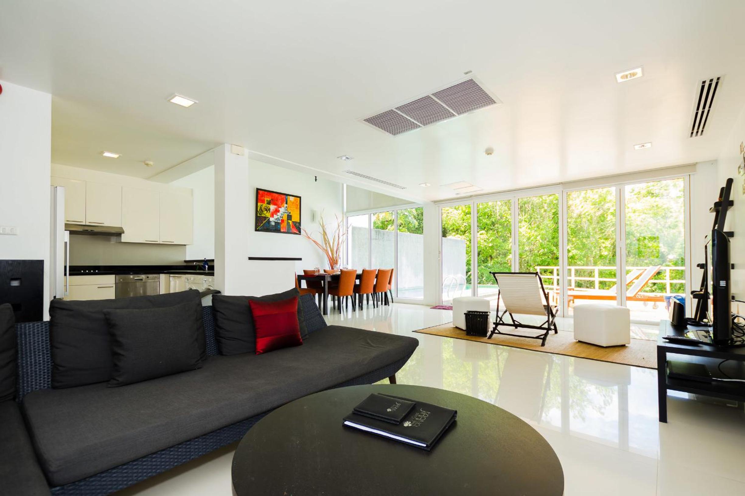 Jane Select - 3 Bedroom Villa with Private Pool - Photo 8