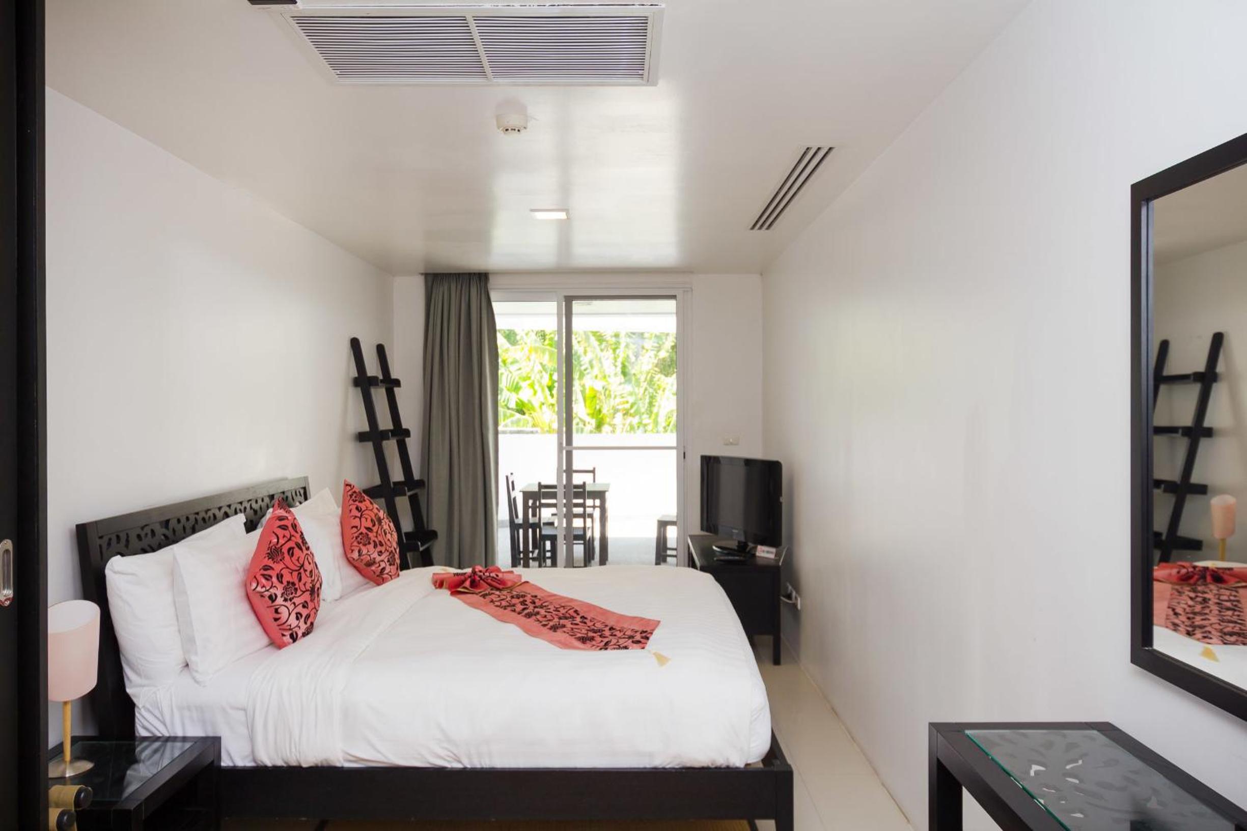 Jane Style - 3 Bedroom Villa with Private Pool - Photo 16