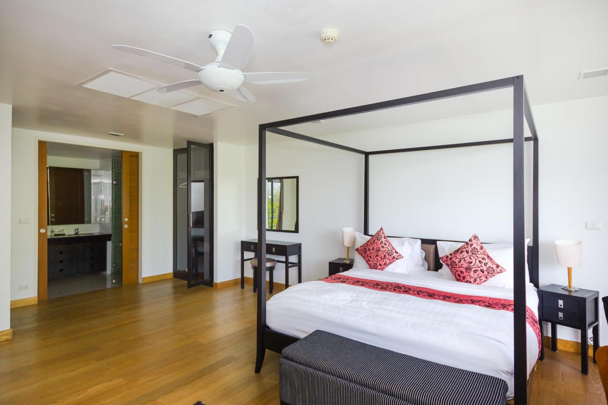 Jane Style - 3 Bedroom Villa with Private Pool - Photo 8