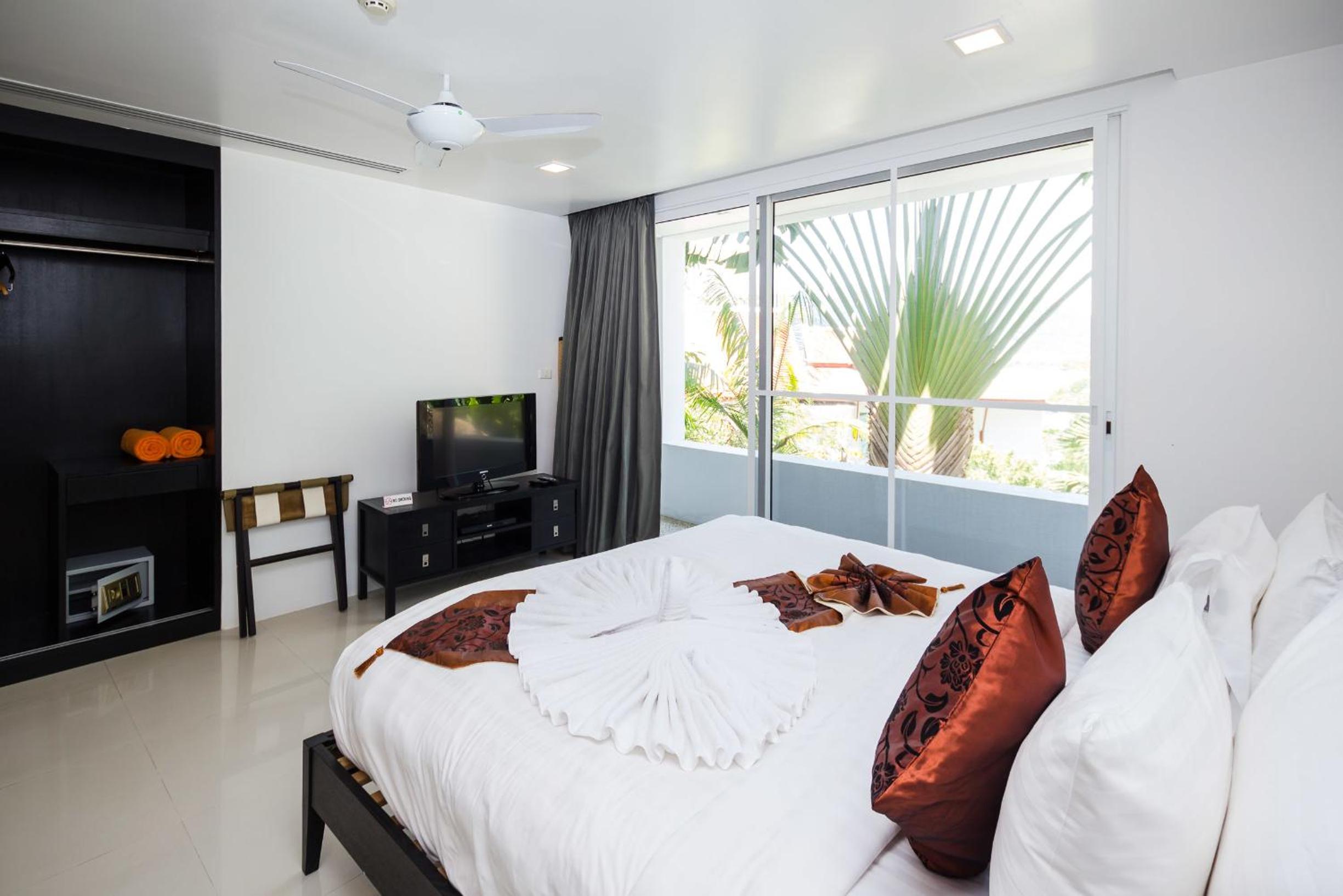 Jane Touch - 3 Bedroom Villa with Private Pool - Photo 7