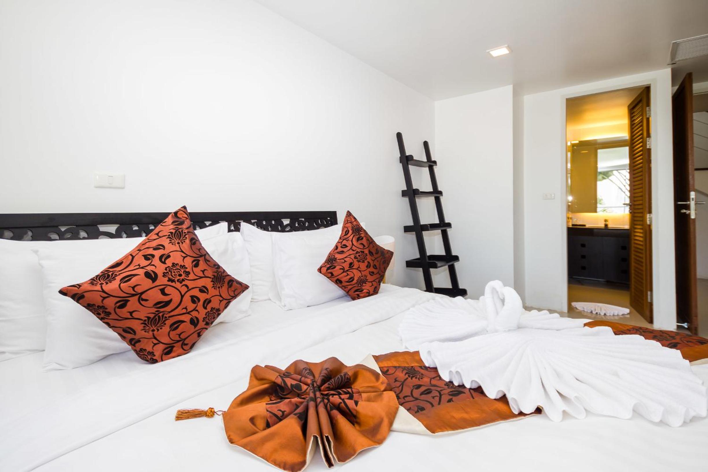 Jane Touch - 3 Bedroom Villa with Private Pool - Photo 4
