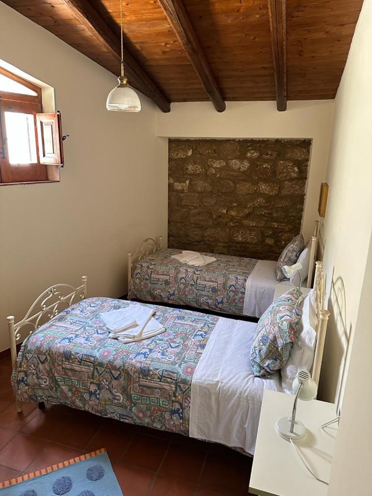 Two-Bedroom House photo 3