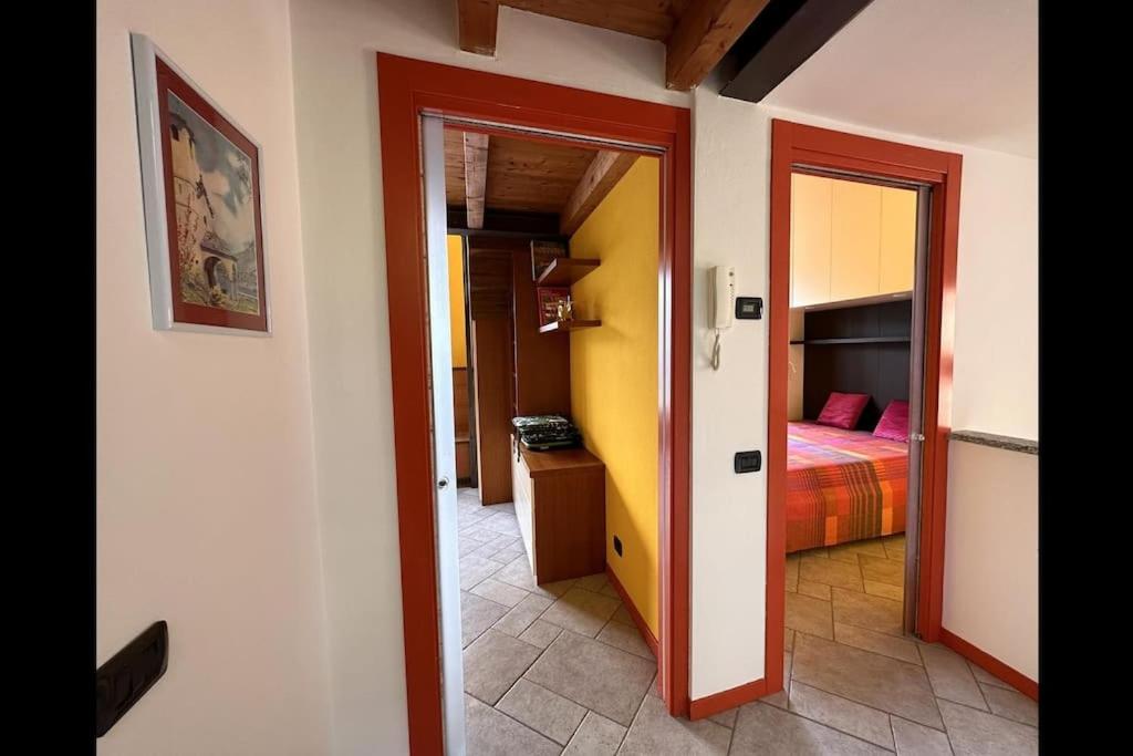 Three-Bedroom House photo 3