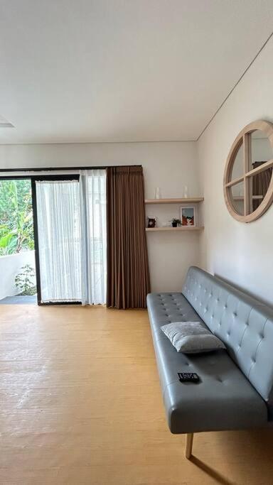 One-Bedroom House photo 3
