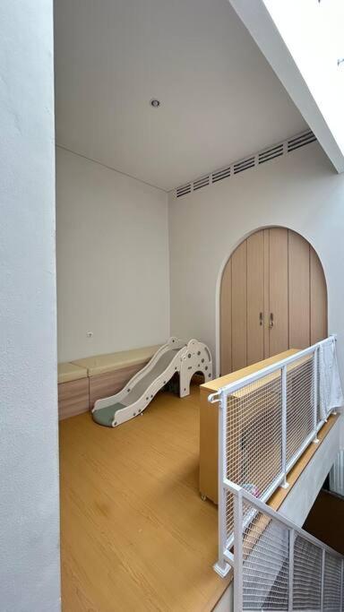 One-Bedroom House photo 2