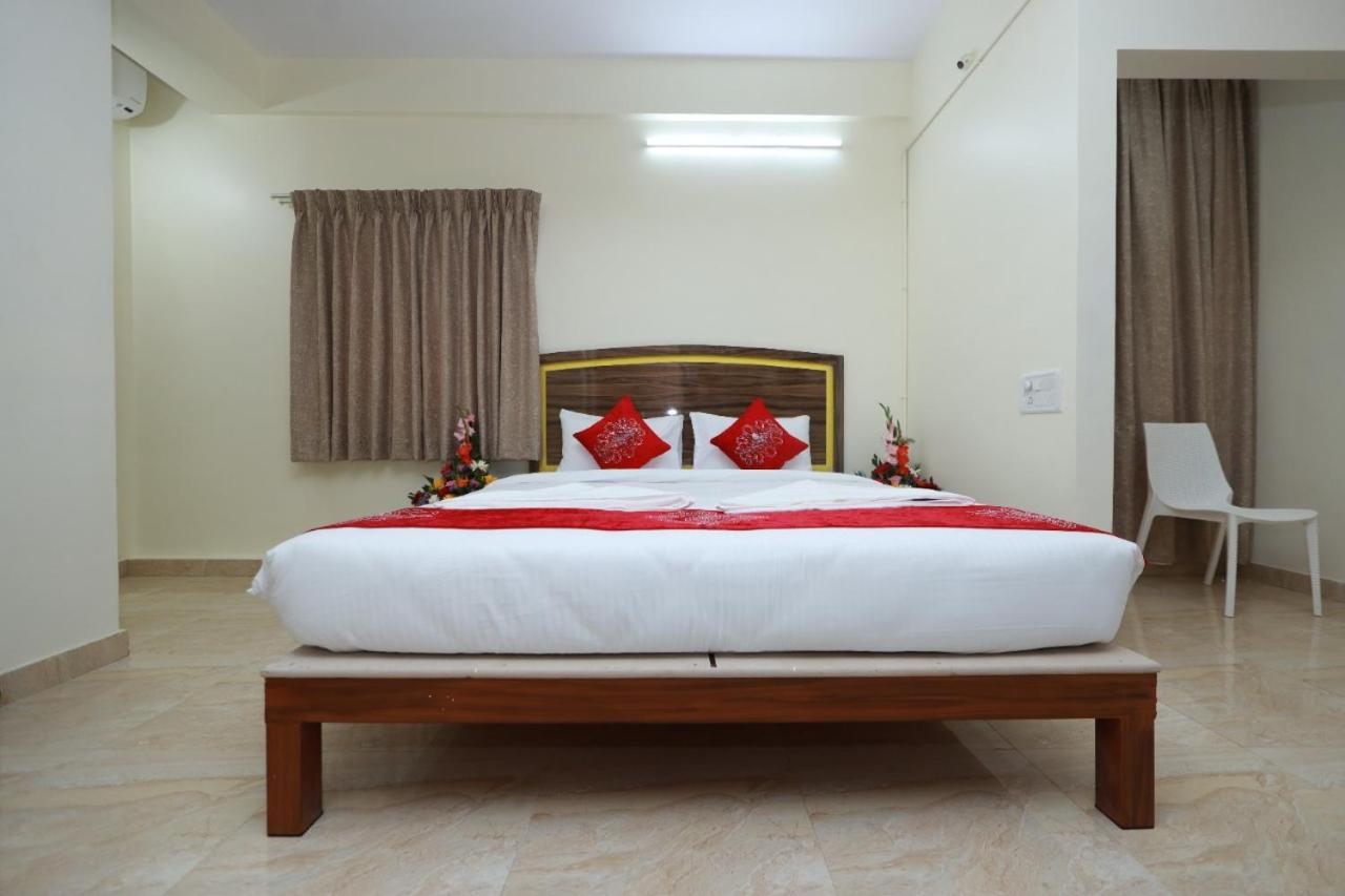 Deluxe Room - Photo 4