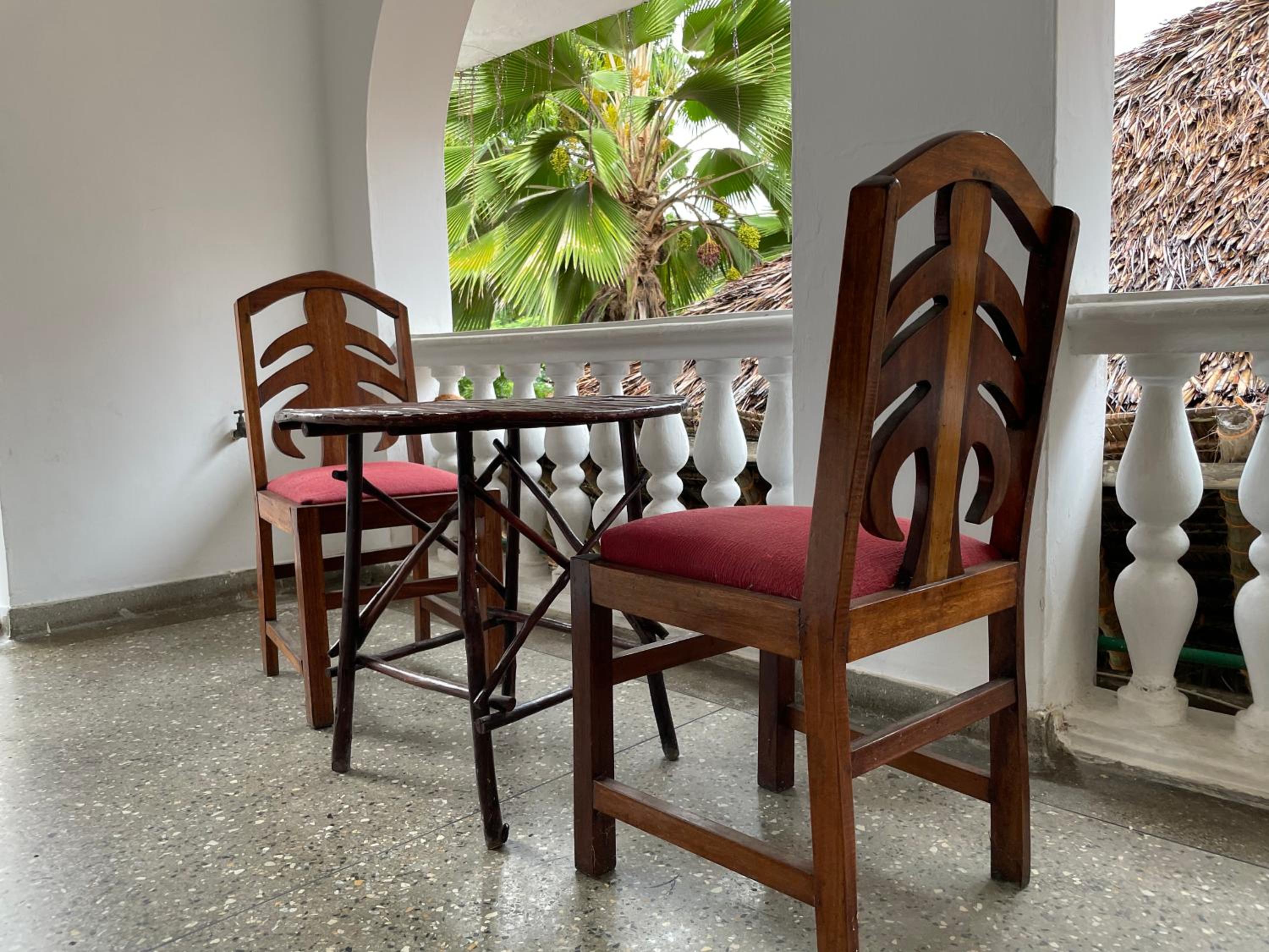 Double Room with Balcony - Photo 4