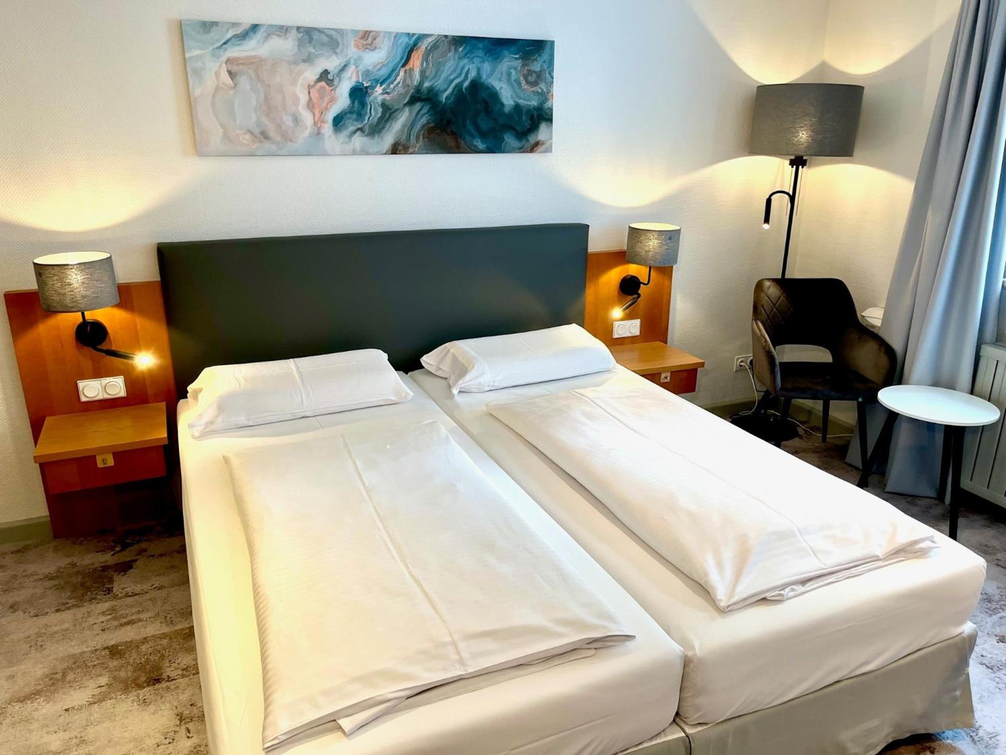 Business Single Room