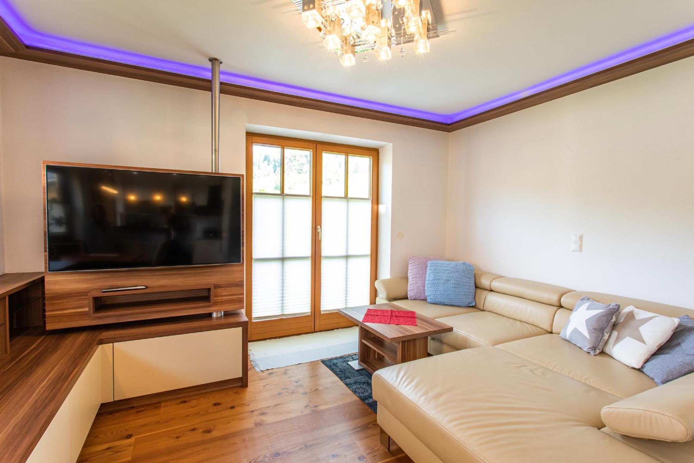 Apartment photo 1