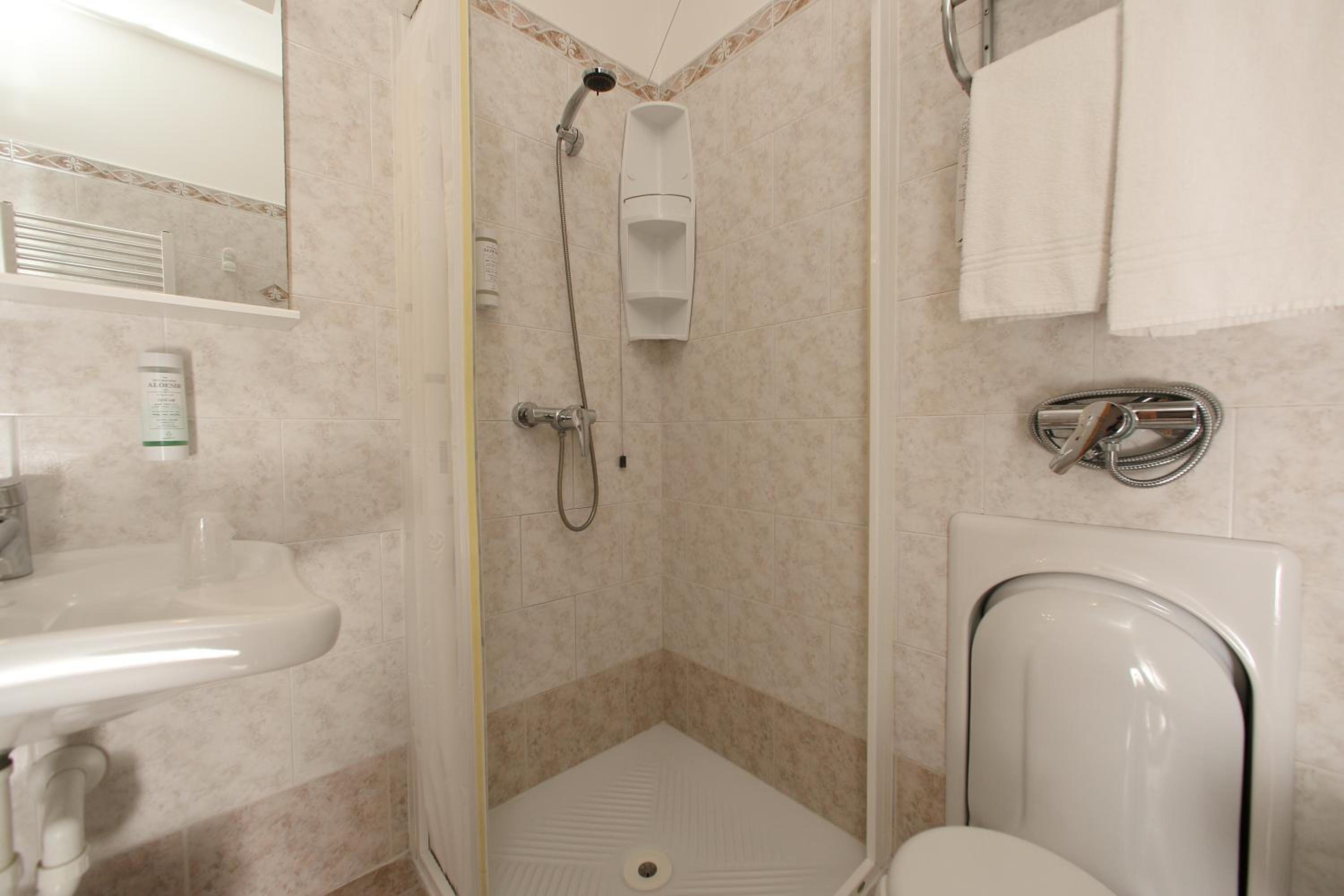 Standard Double or Twin Room - Dependance photo 3