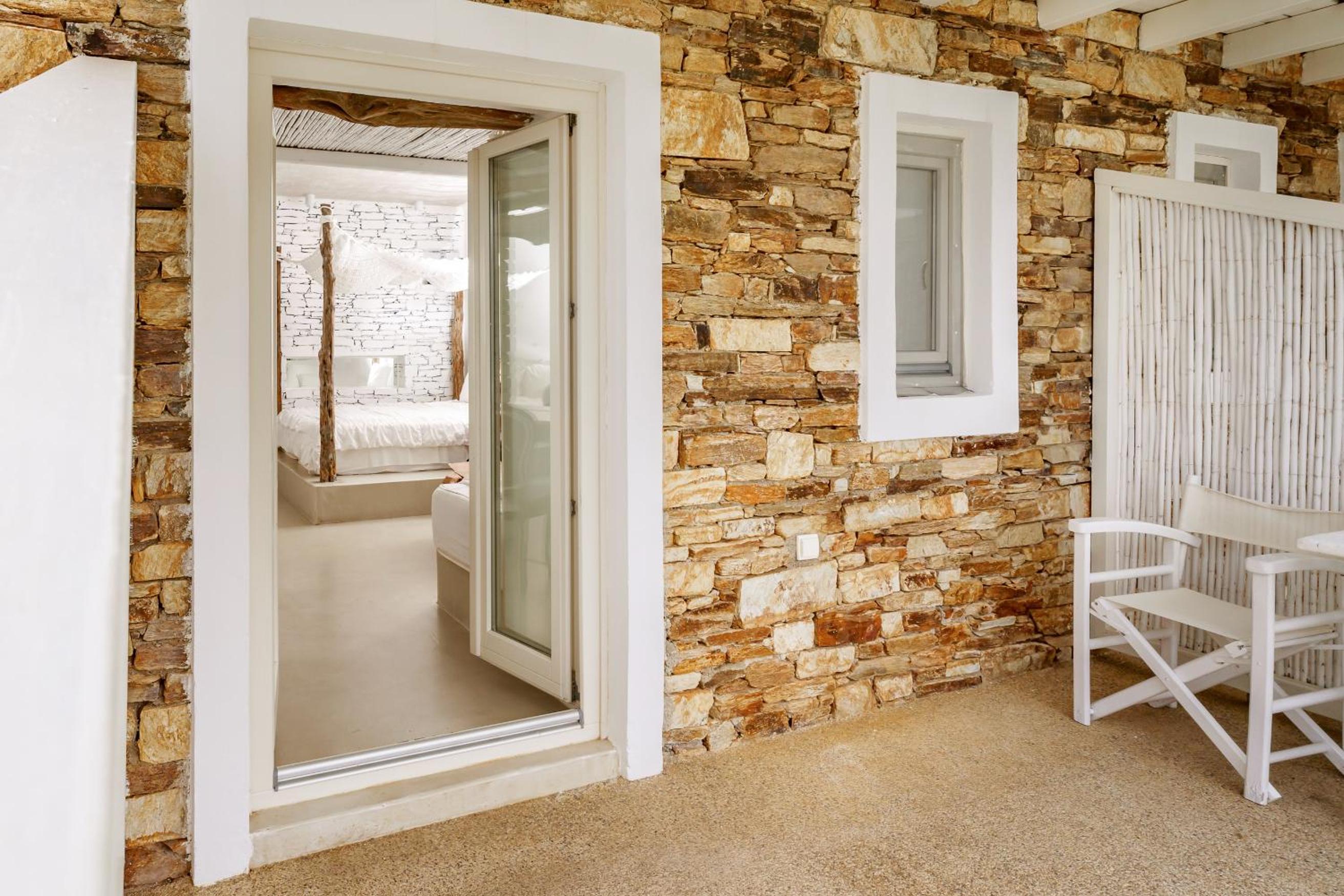 Junior Suite with Sea View - Photo 21