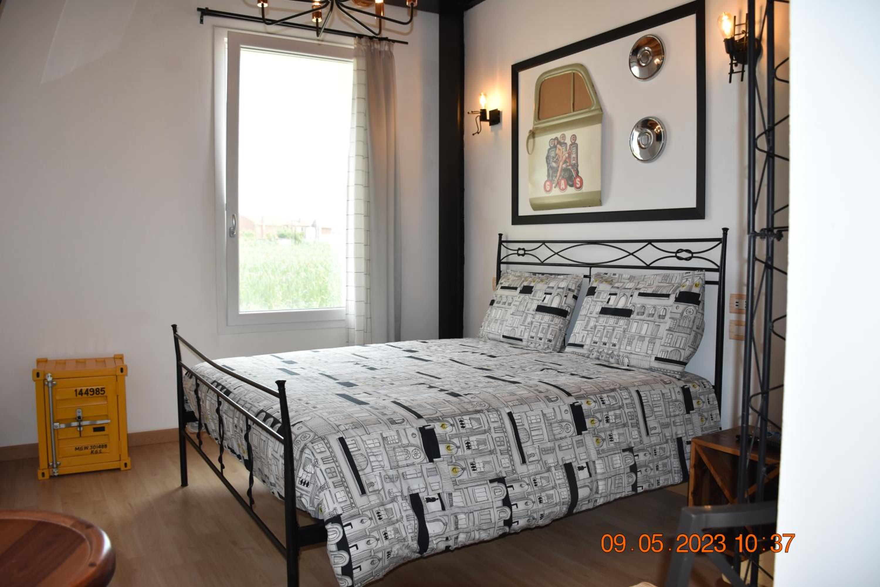 Double Room with Private Bathroom photo 1