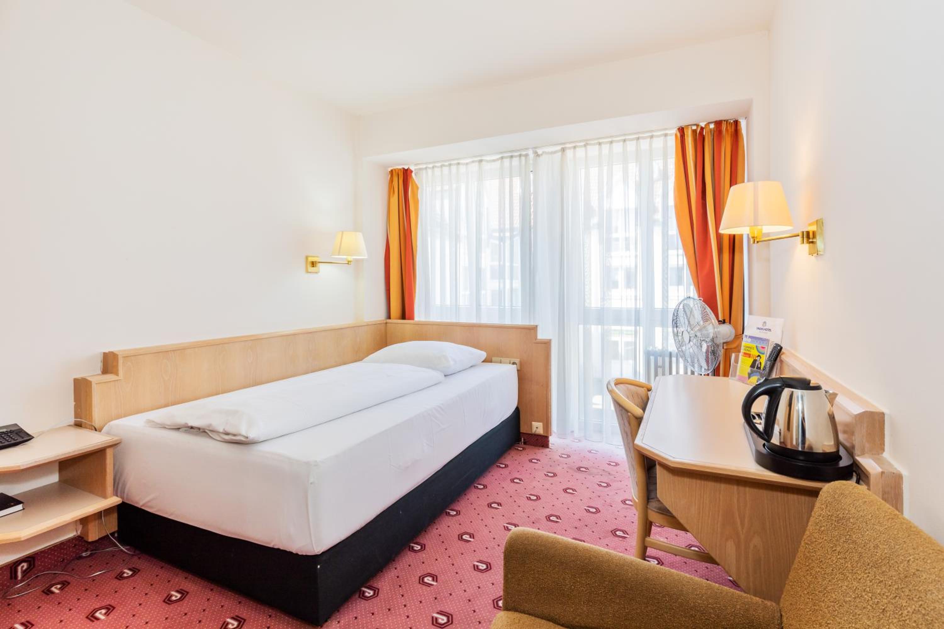 Standard Single Room