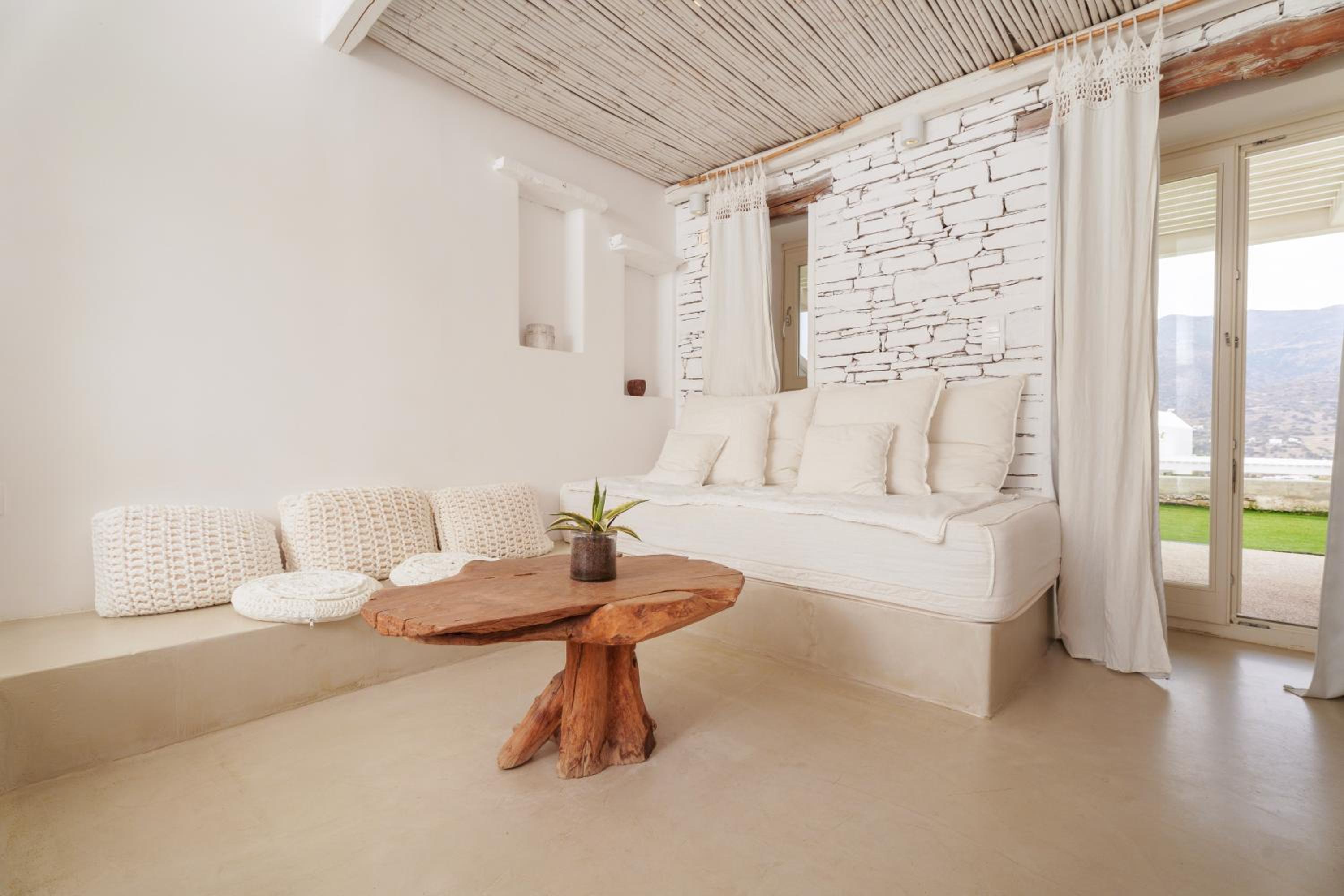 Junior Suite with Sea View - Photo 24