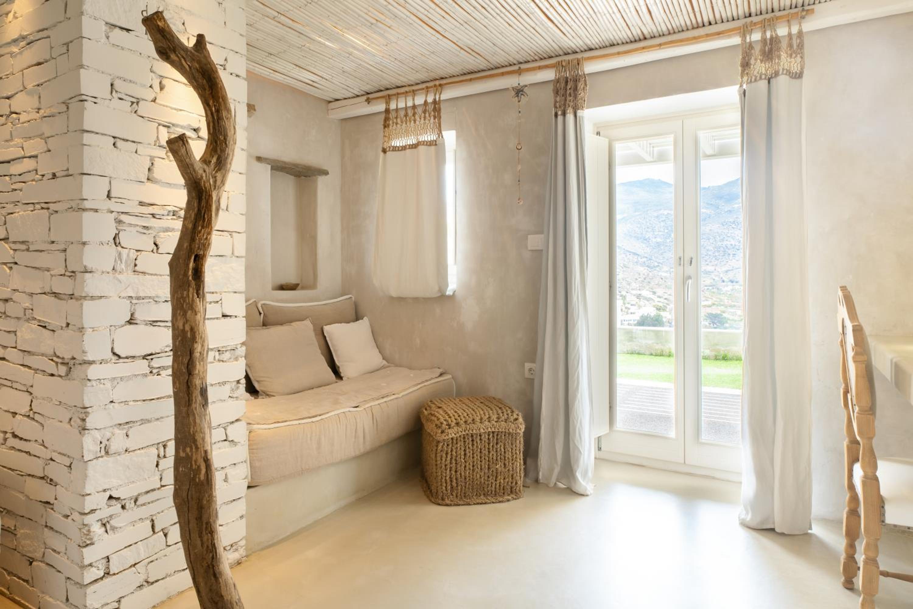 Junior Suite with Sea View - Photo 17