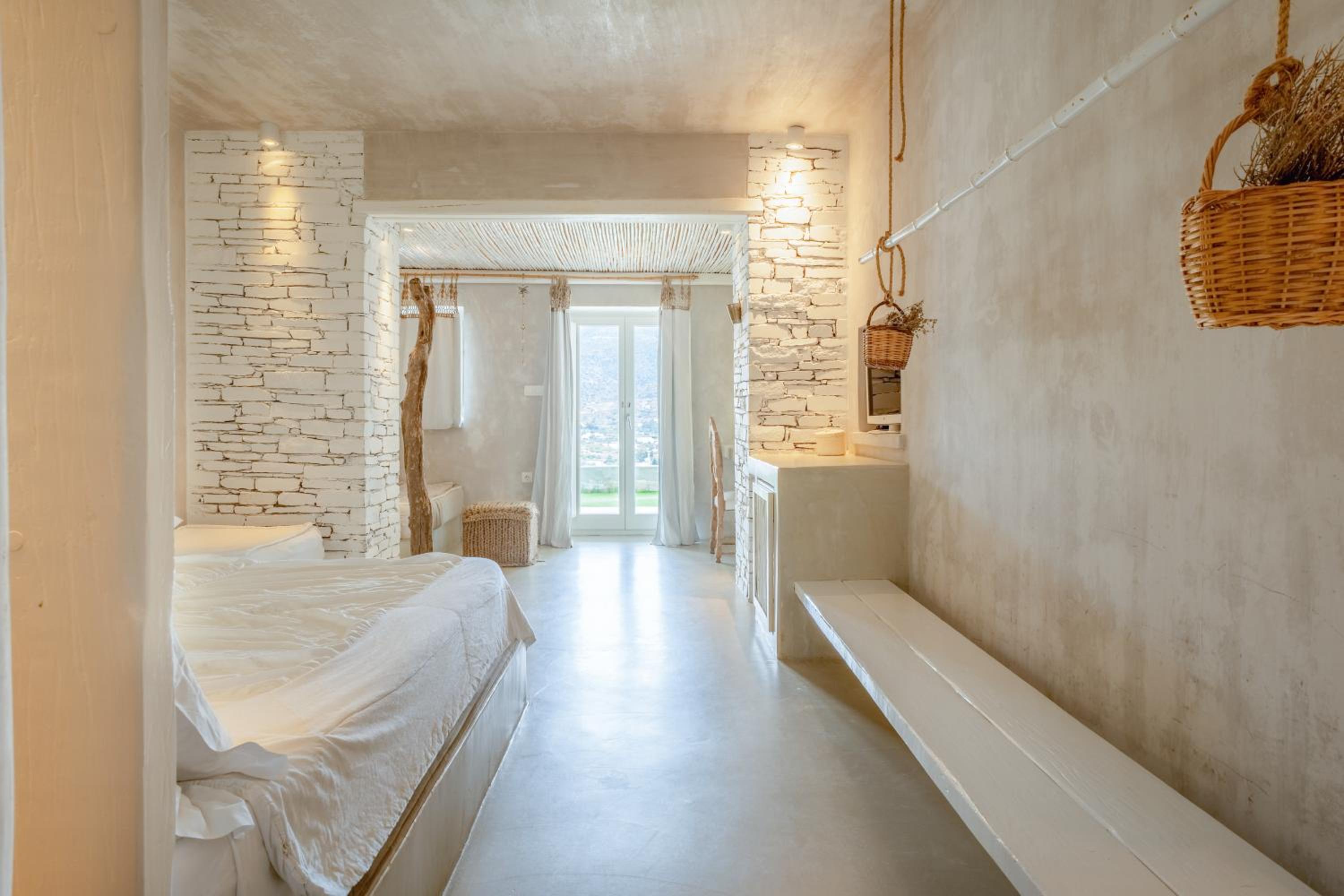 Junior Suite with Sea View - Photo 16