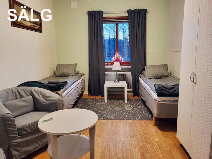 Twin Room with Shared Bathroom