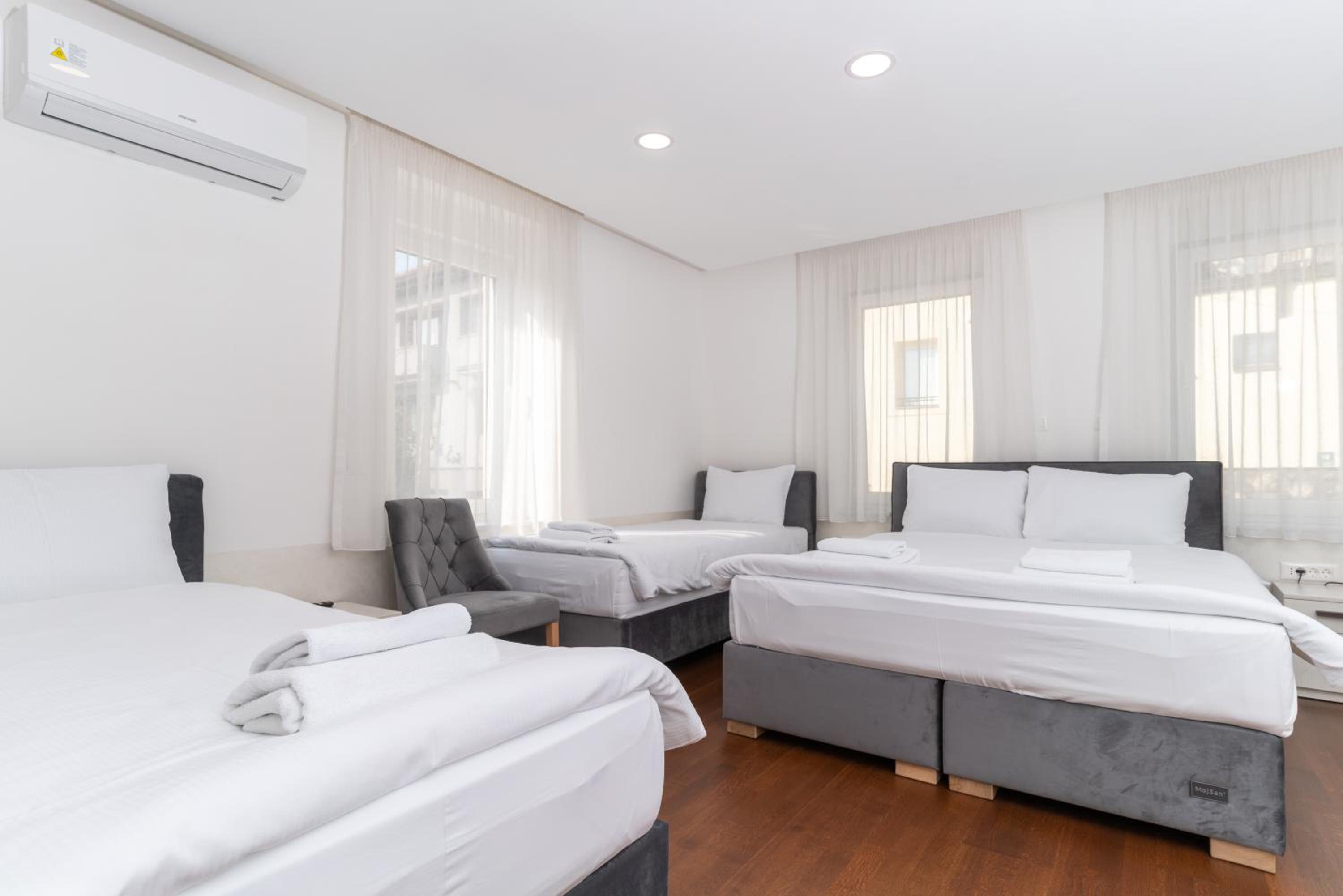 Family Studio