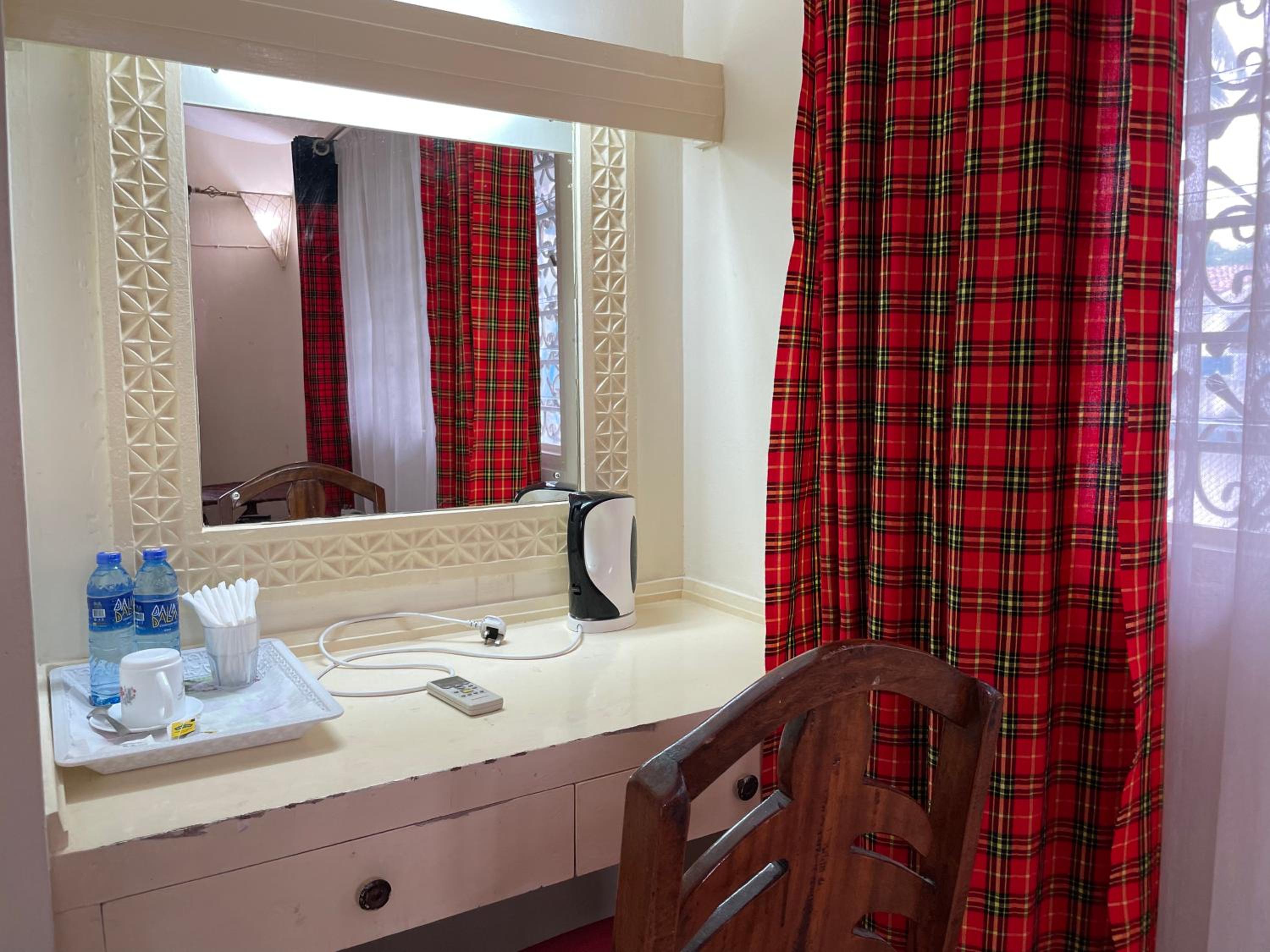 Double Room - Photo 9
