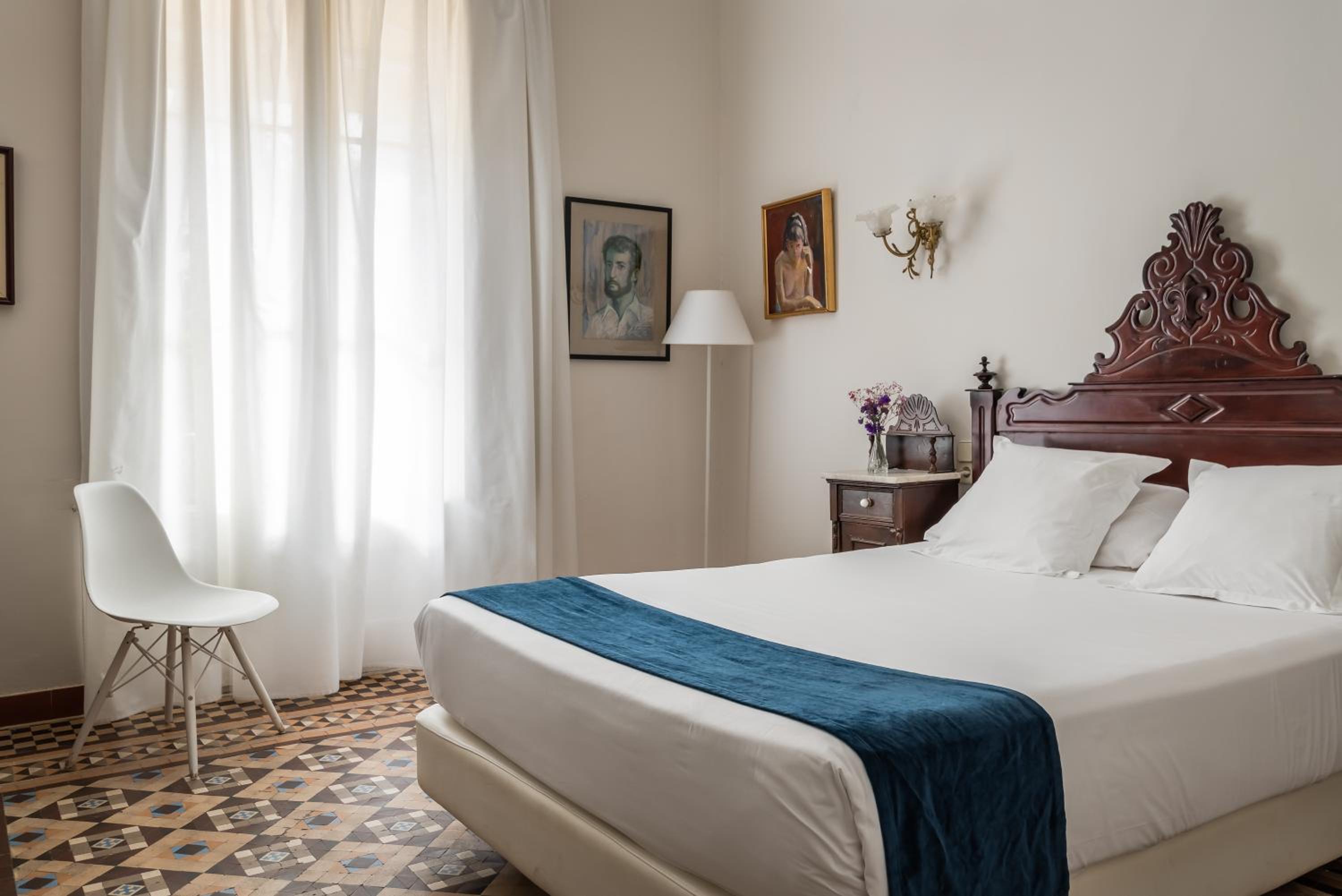 Double or Twin Room photo 3
