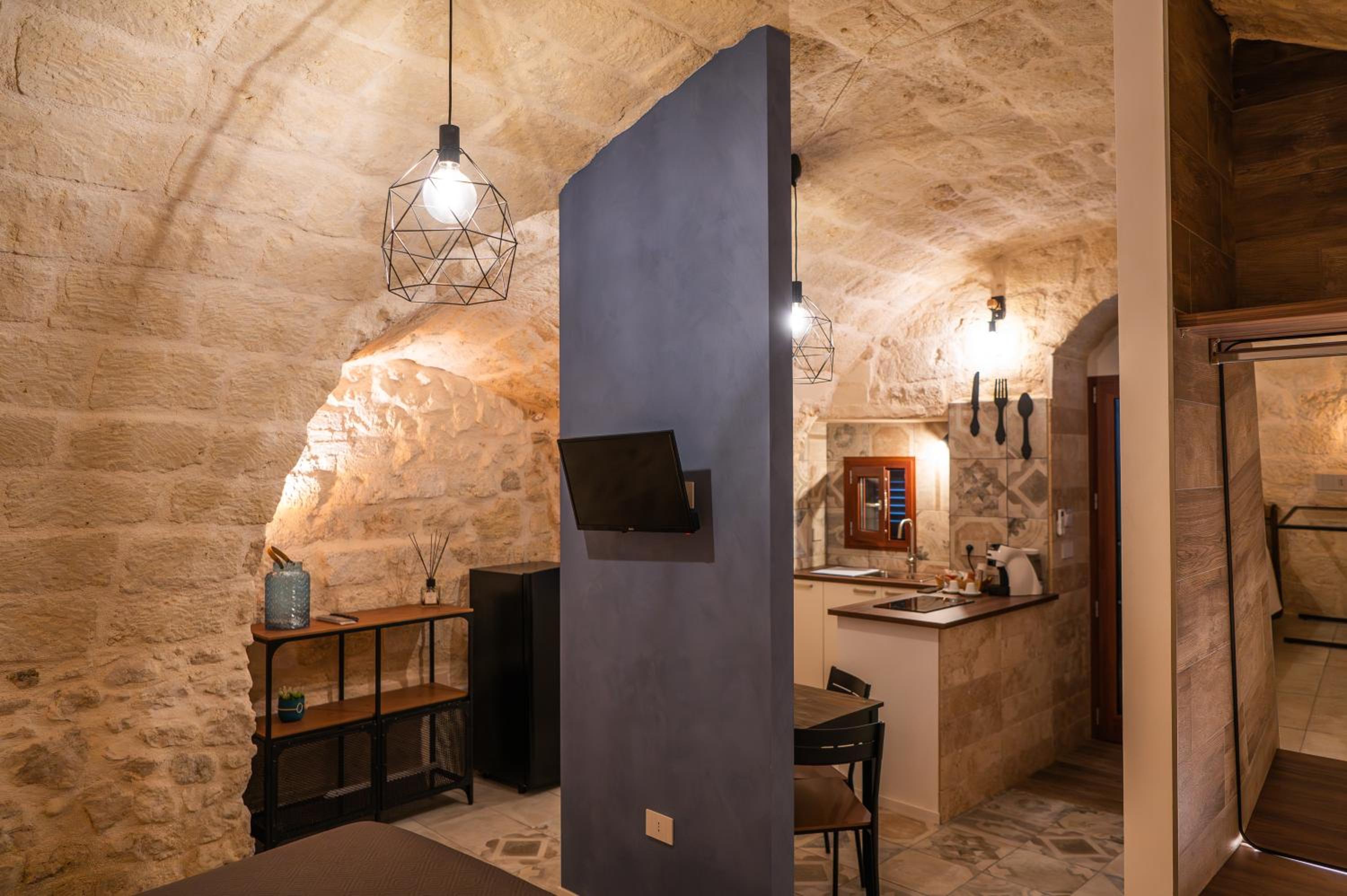 Apartment - Ground Floor photo 3