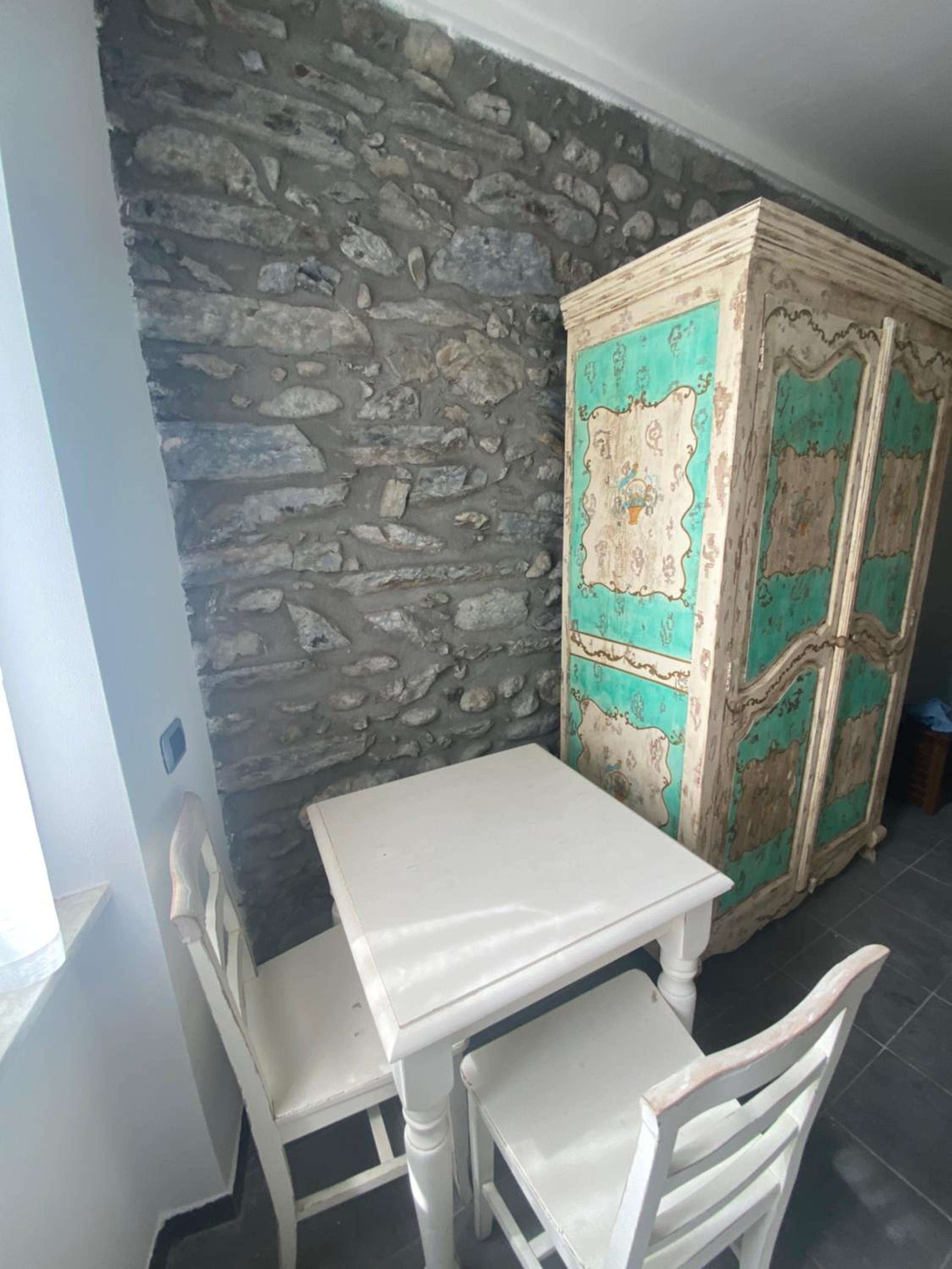 Double Room with Private Bathroom - Photo 6