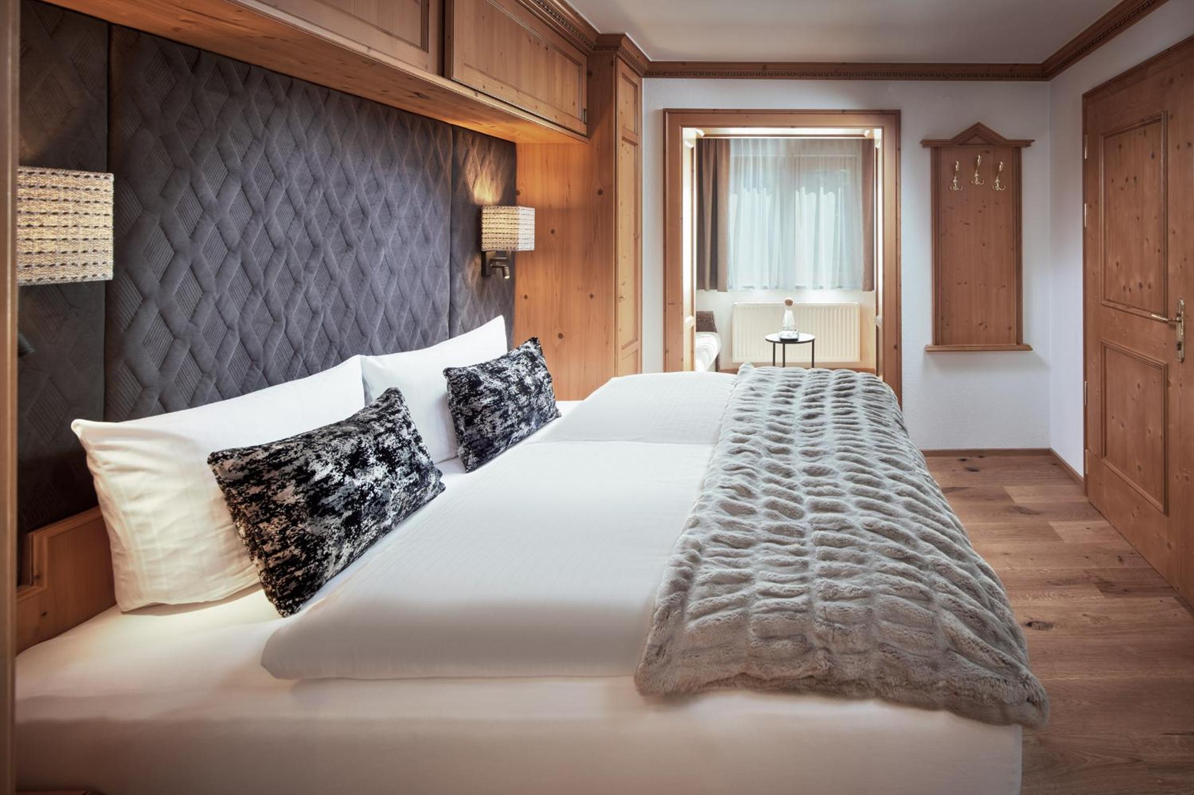 Small Double Room - Photo 1