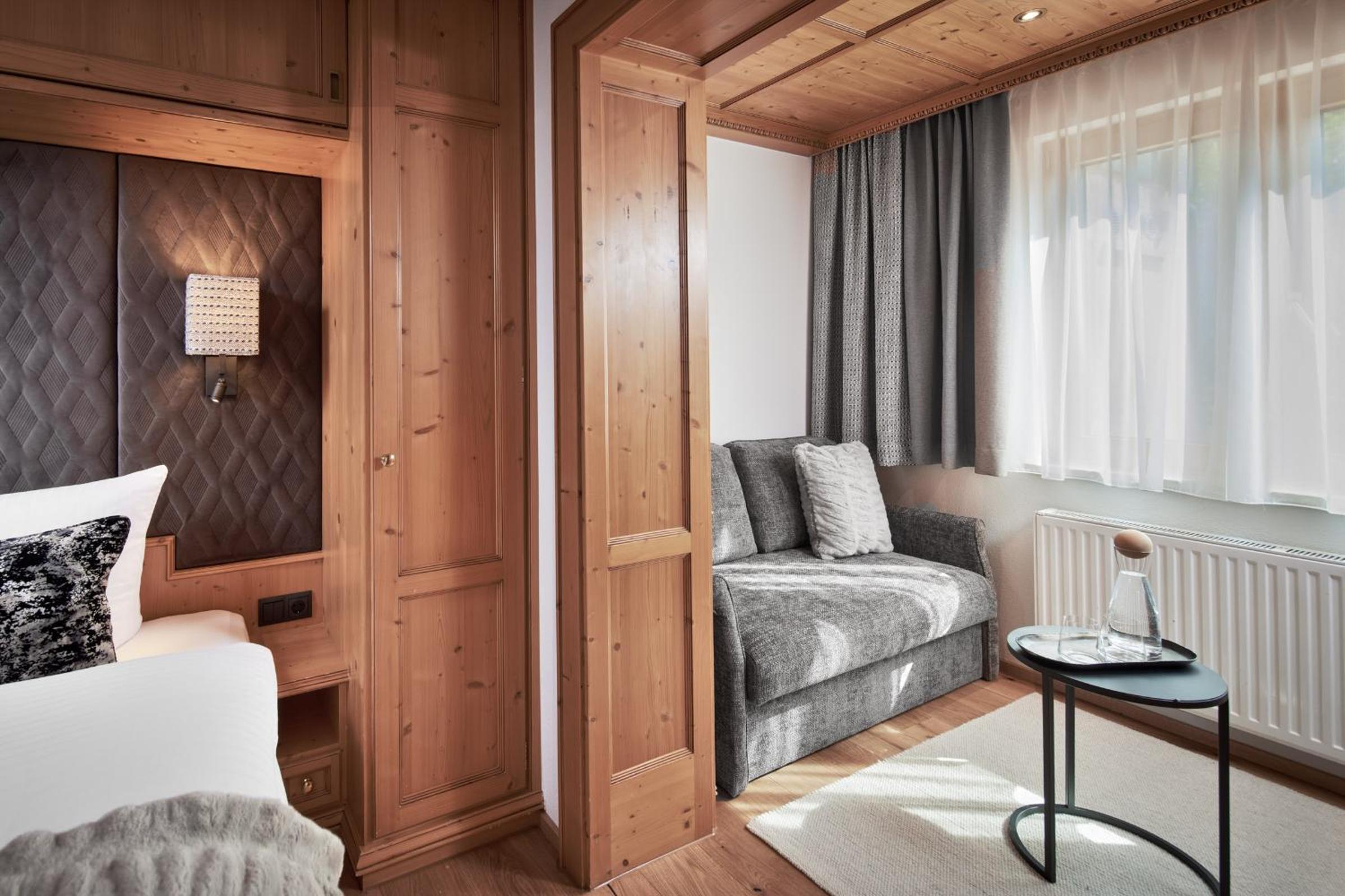 Small Double Room - Photo 3