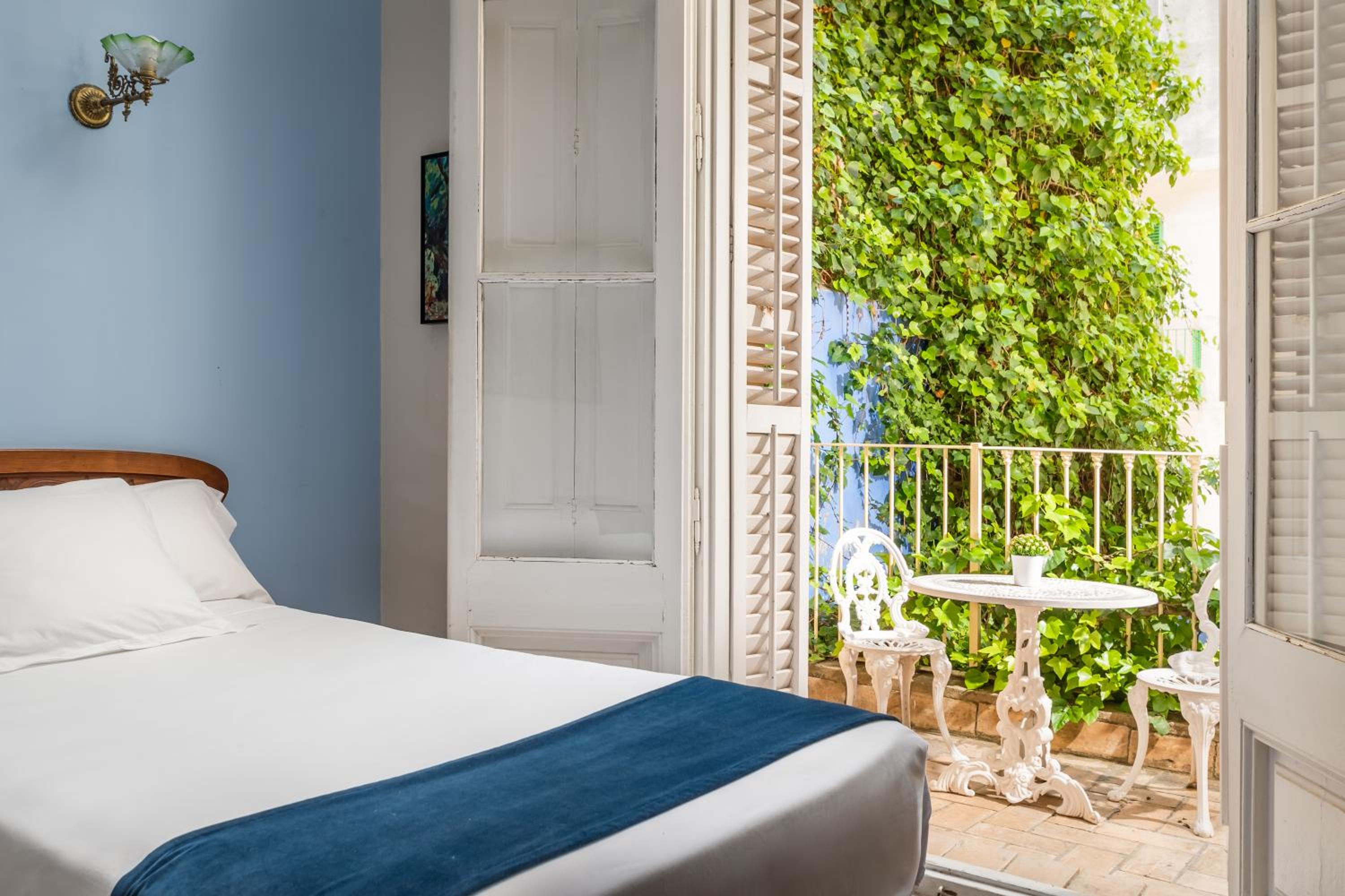 Double or Twin Room with Terrace photo 3