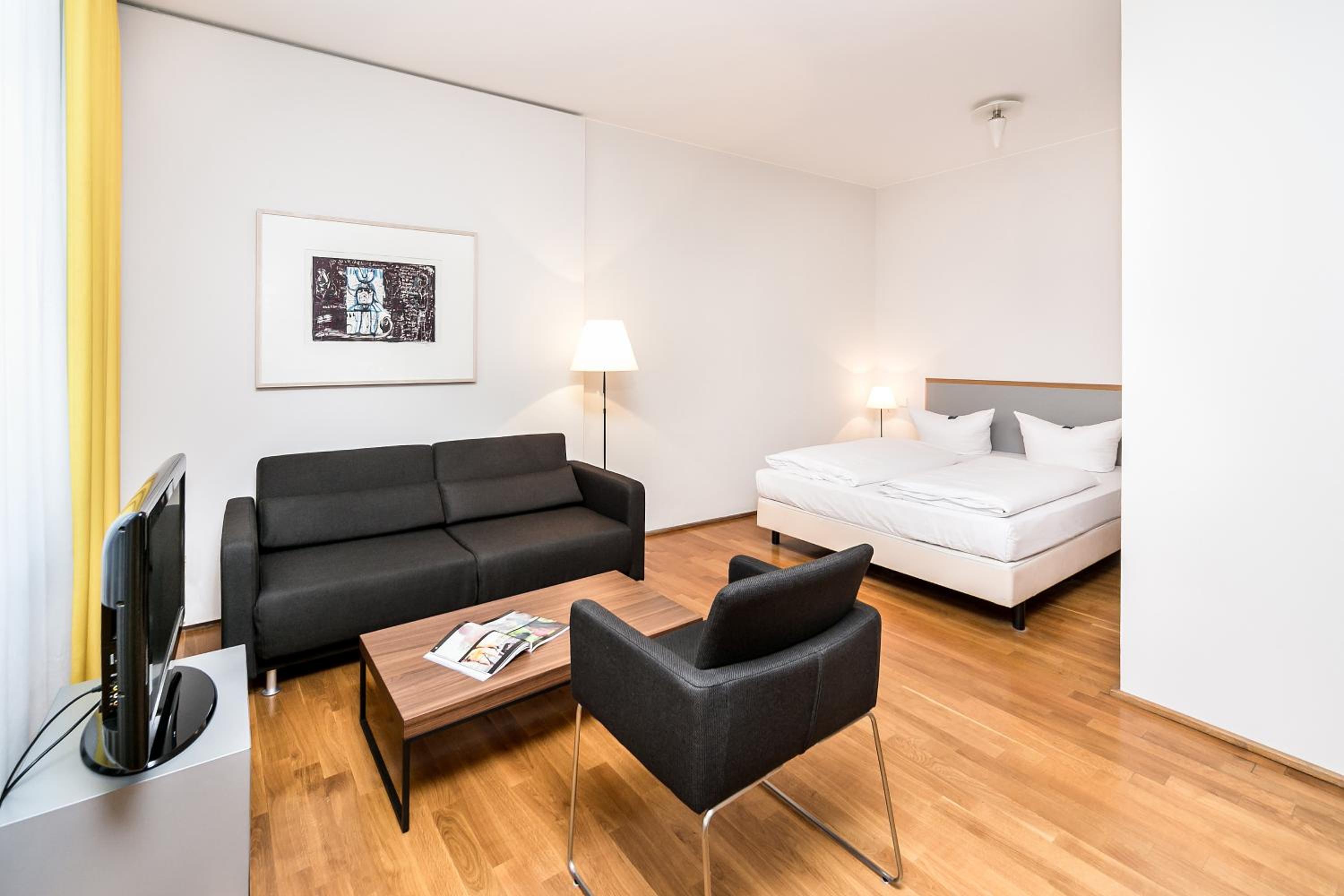 Superior Apartment photo 2