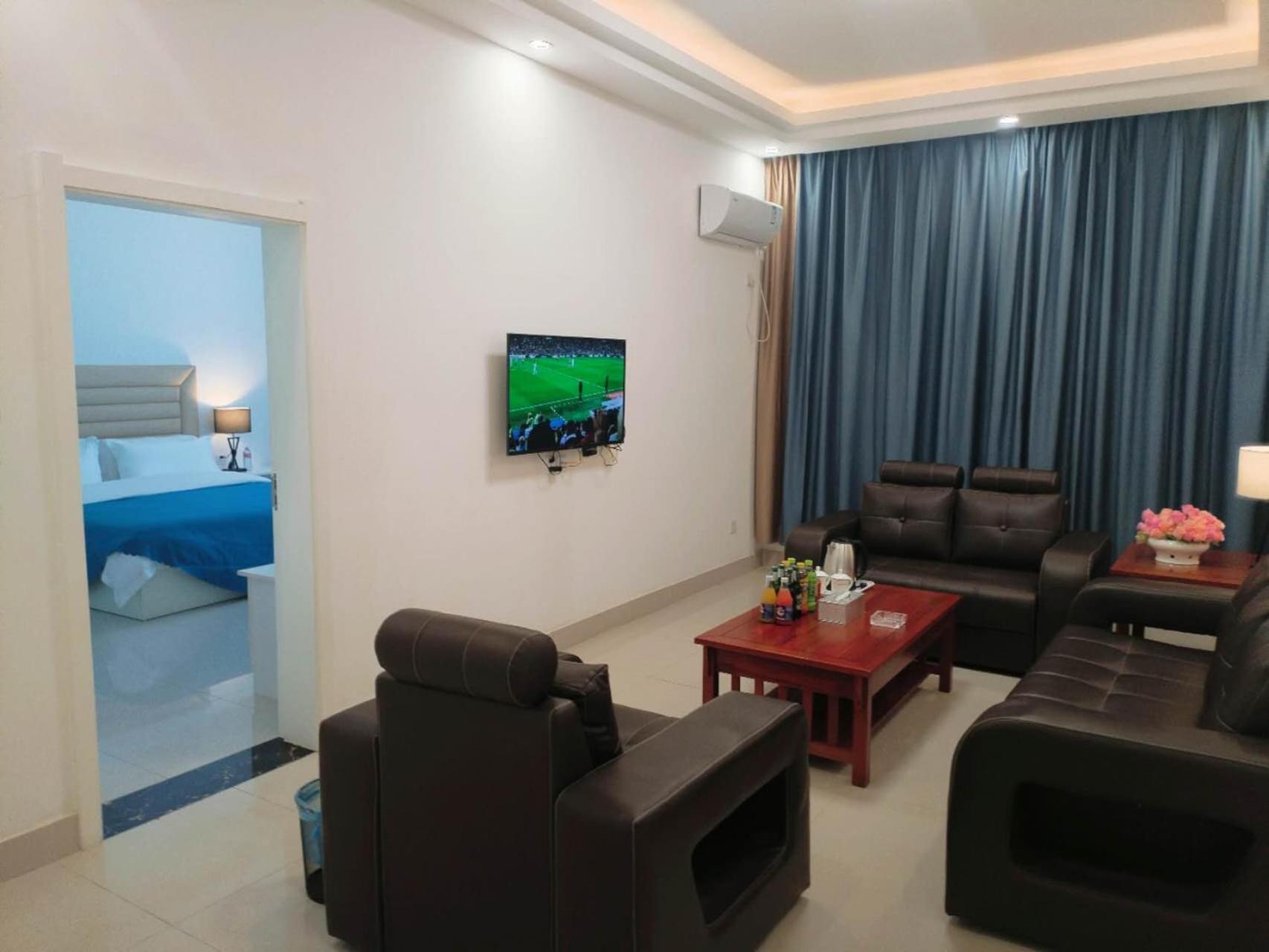 Deluxe Suite