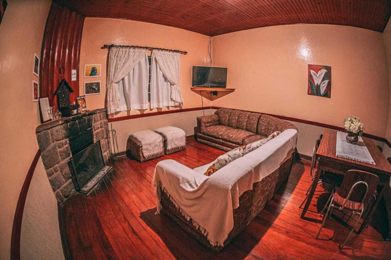Three-Bedroom Chalet - Photo 2