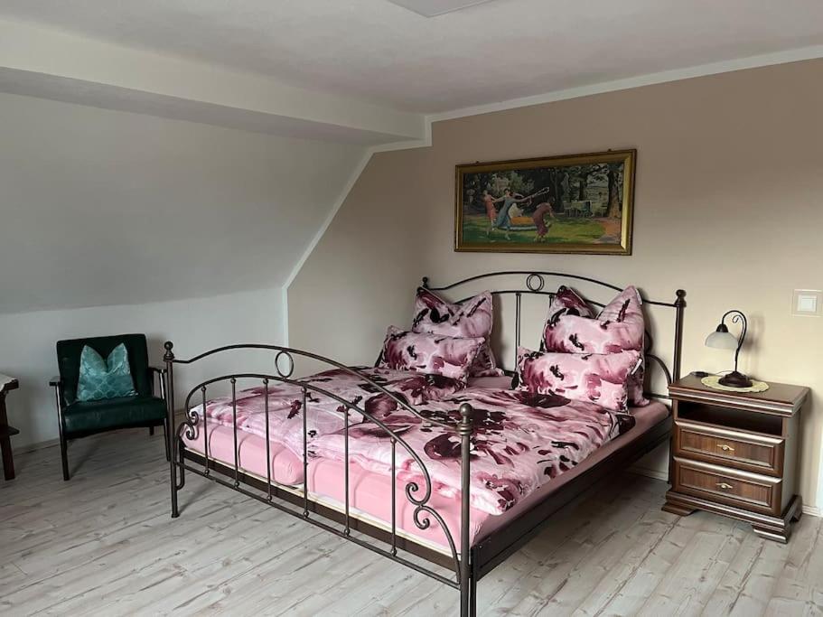 Three-Bedroom House photo 1