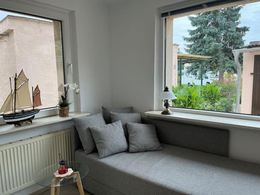Three-Bedroom House photo 3