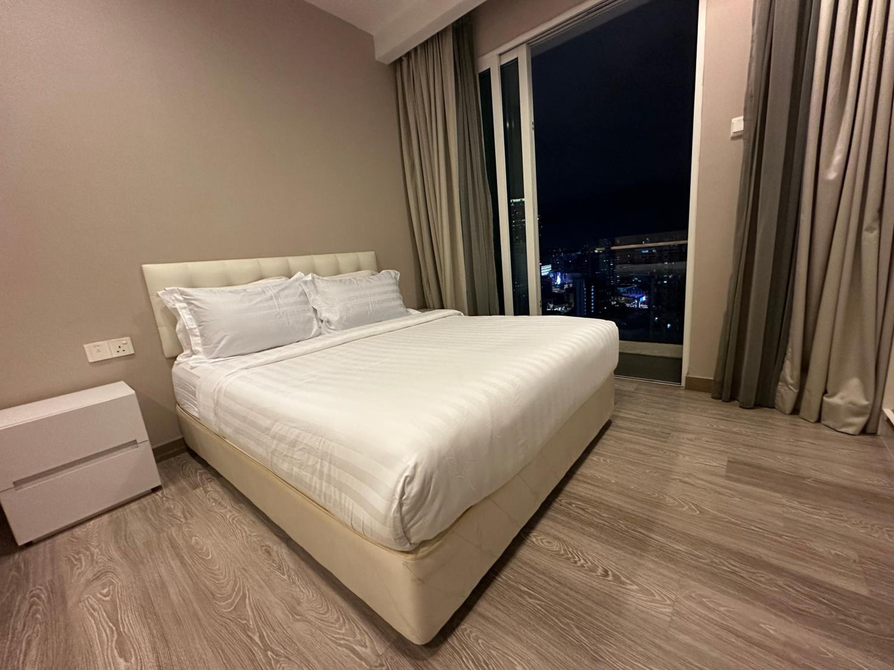 Junior Suite with Balcony
