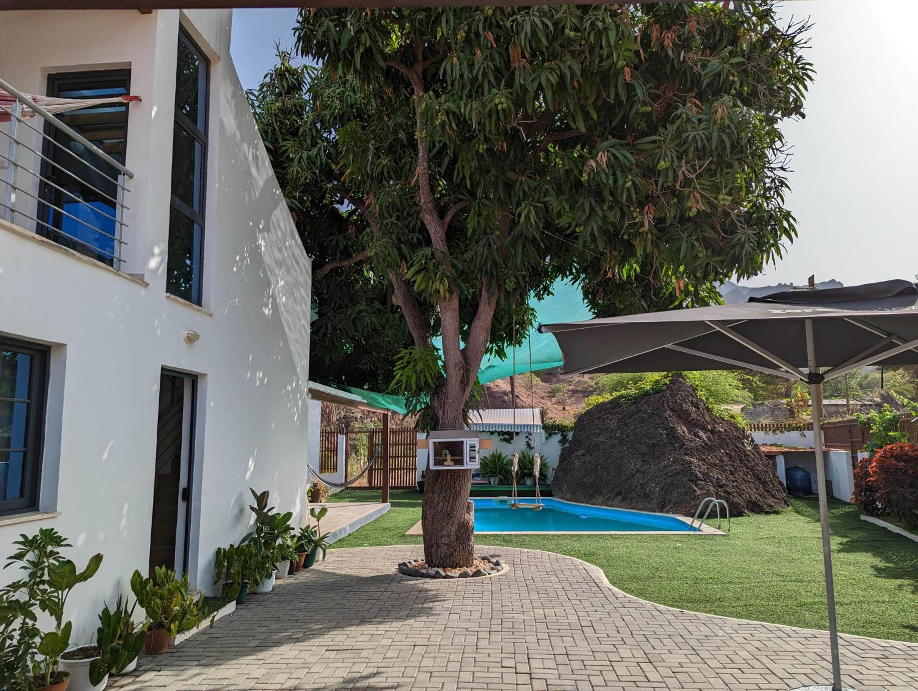 Three-Bedroom Villa photo 2