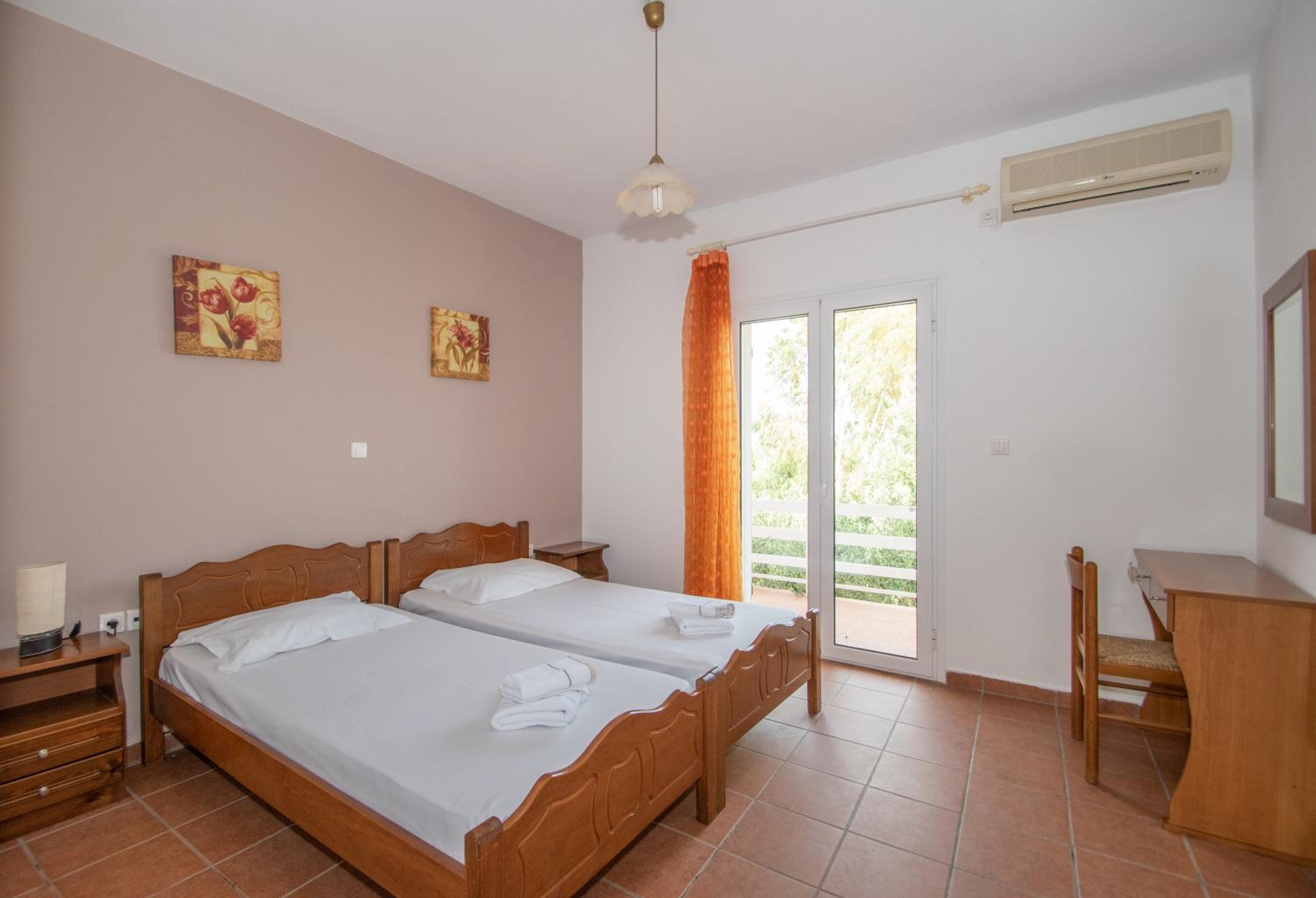 Deluxe Twin Room With Sea View