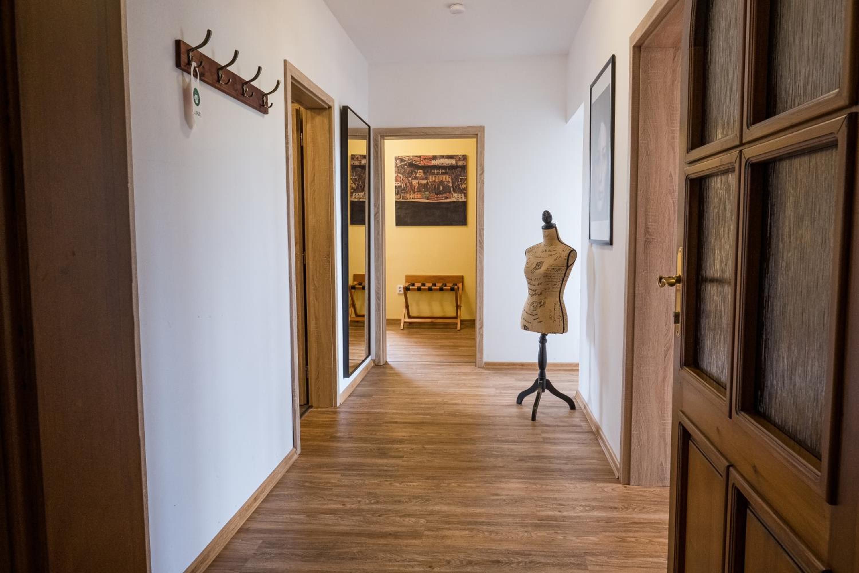 Apartment photo 3