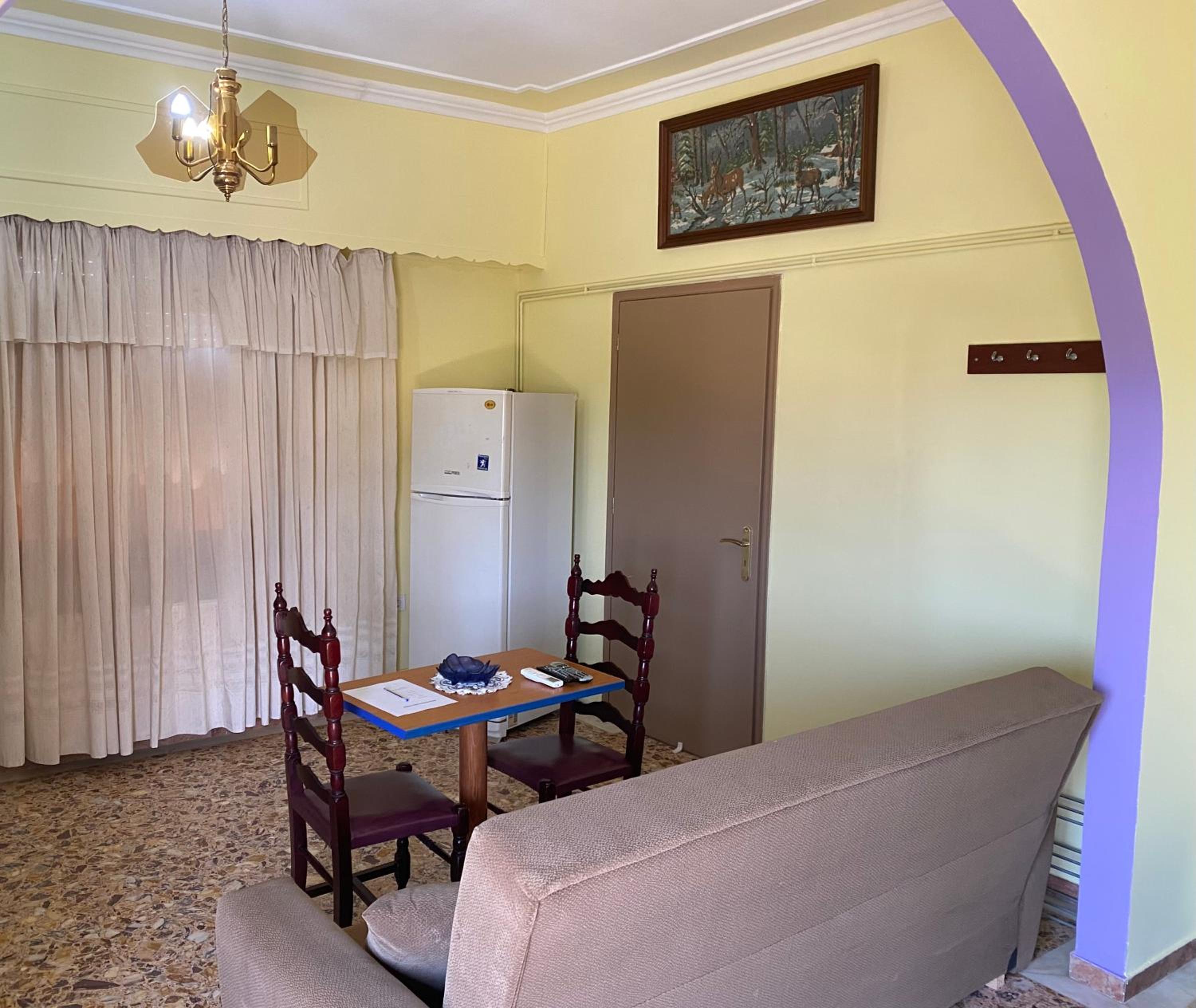 Studio Apartment - Photo 7