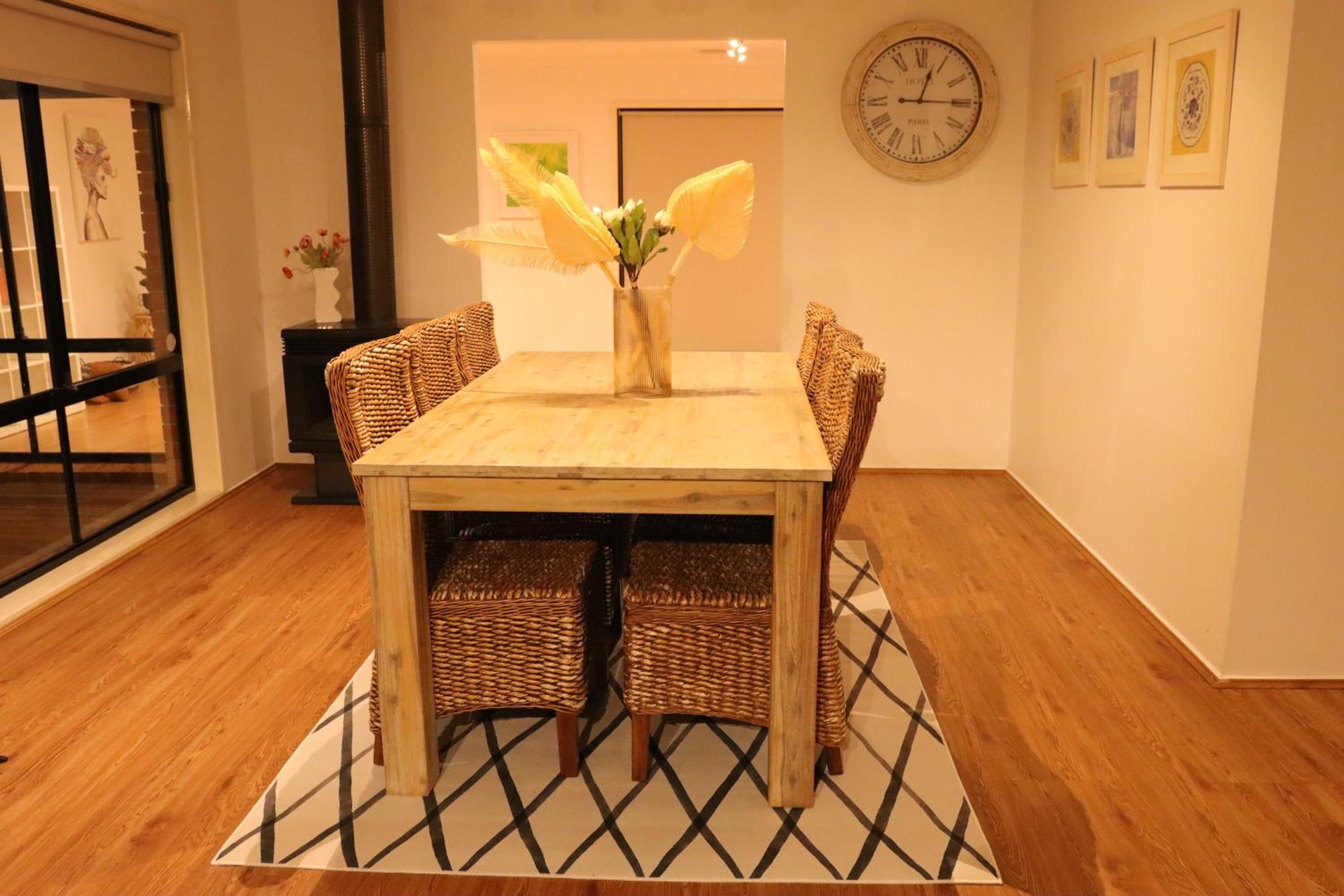 Four-Bedroom House photo 3