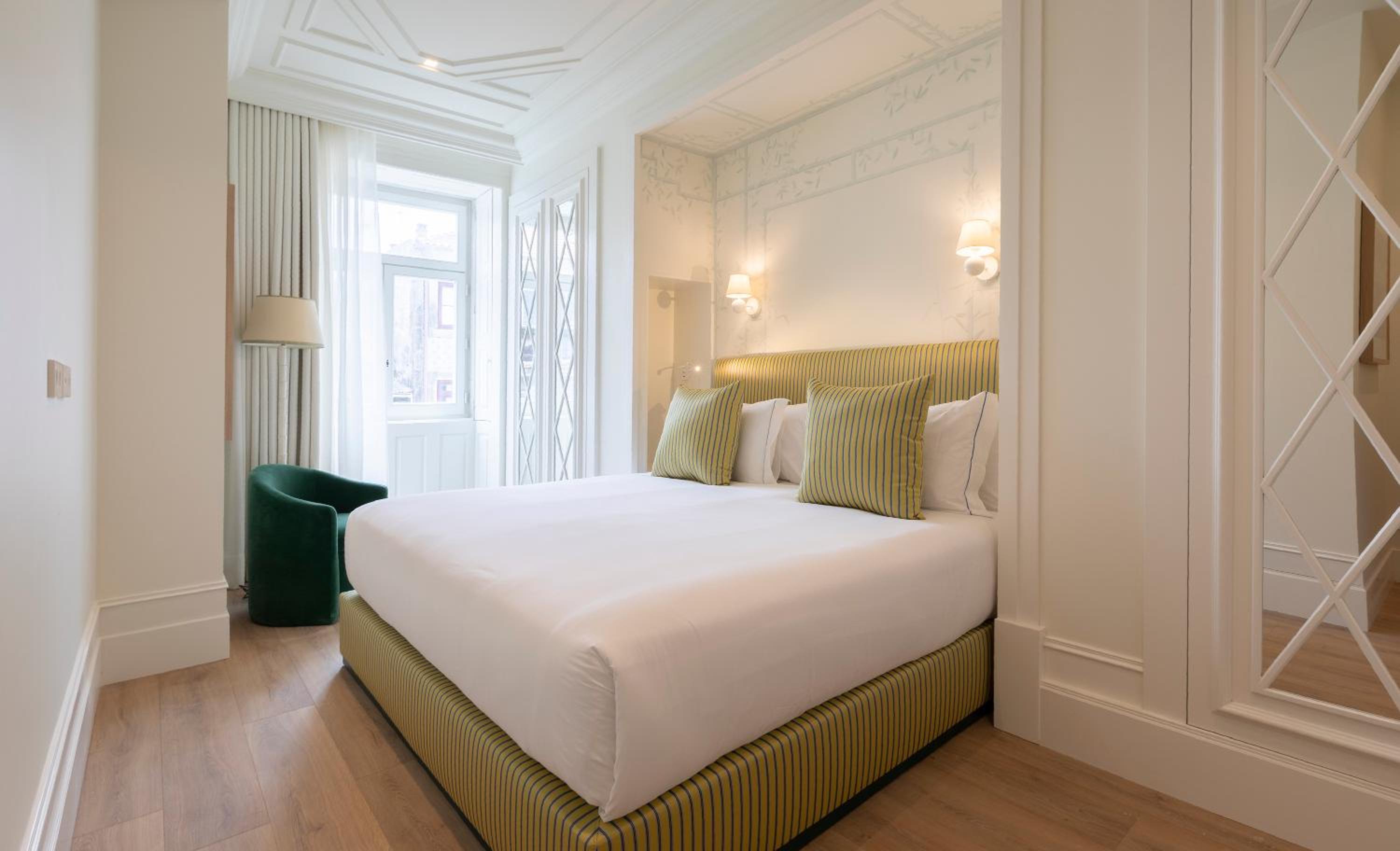 Deluxe Double Room - Photo 1