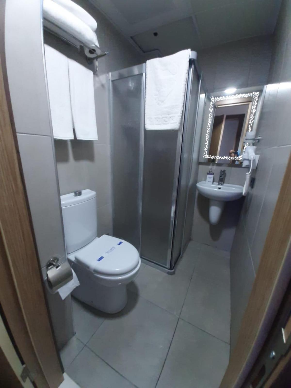 Deluxe Quadruple Room photo 2