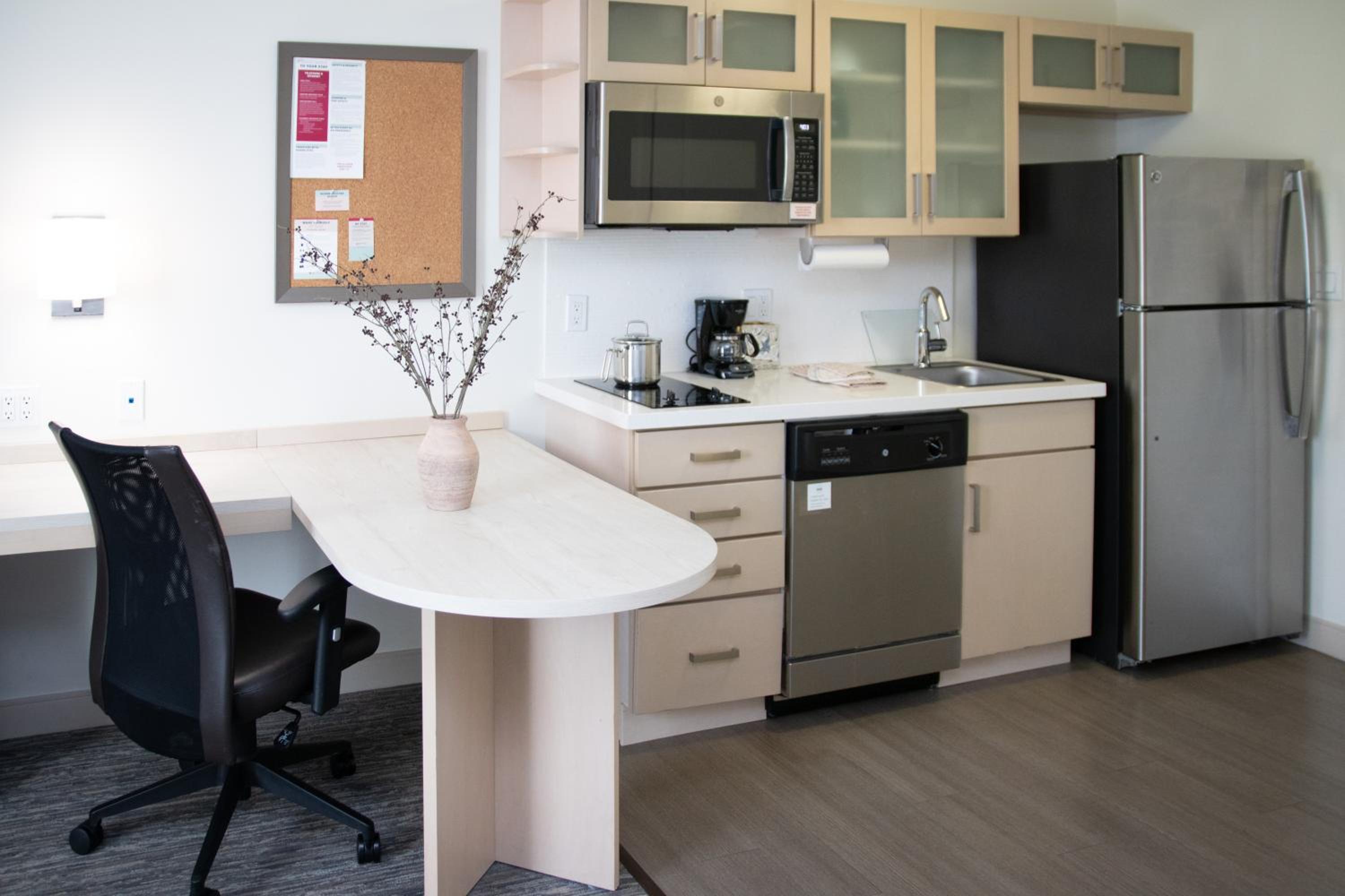 King Studio Suite