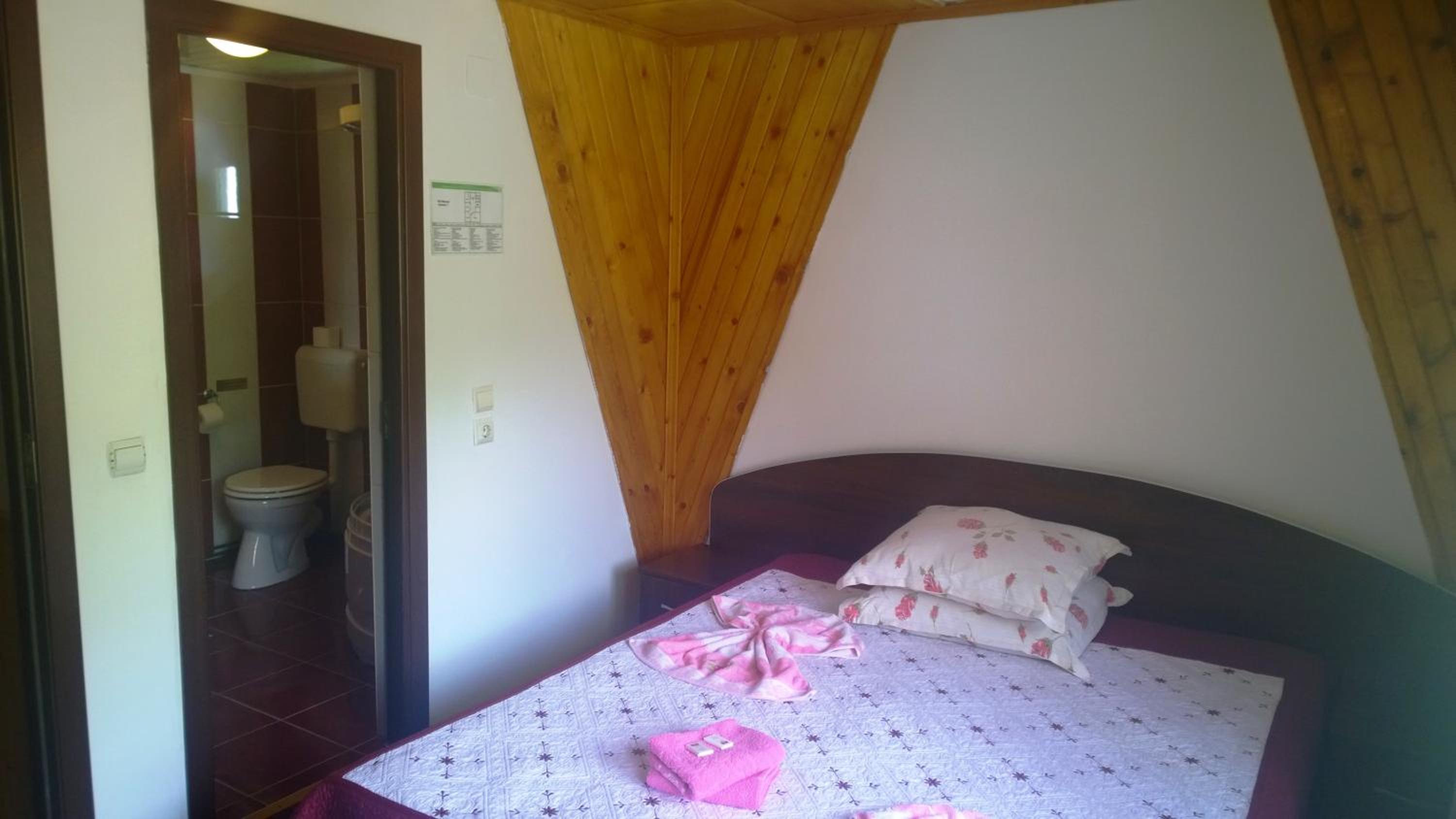 Double Room photo 3