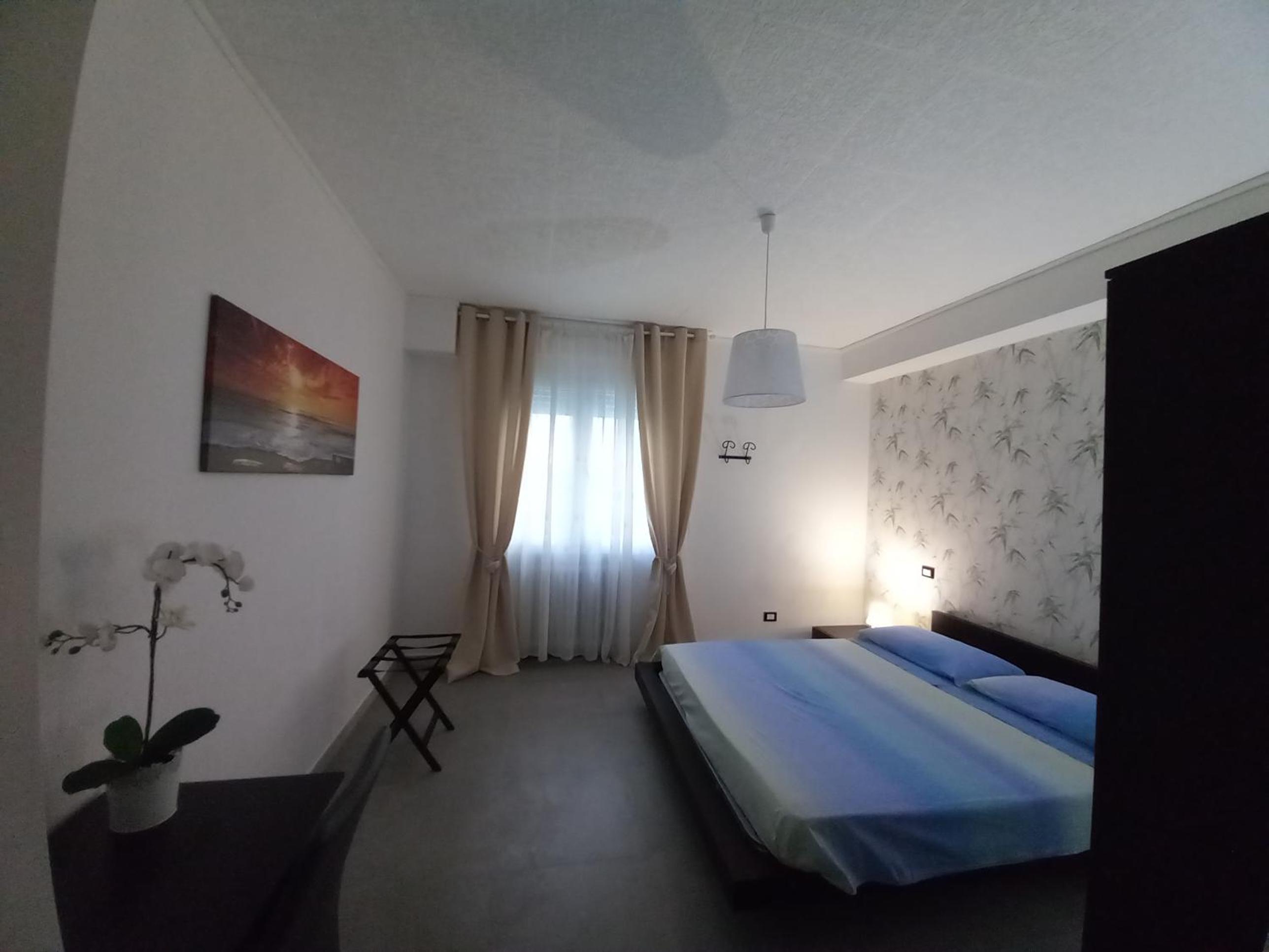 Double Room with Private Bathroom photo 1